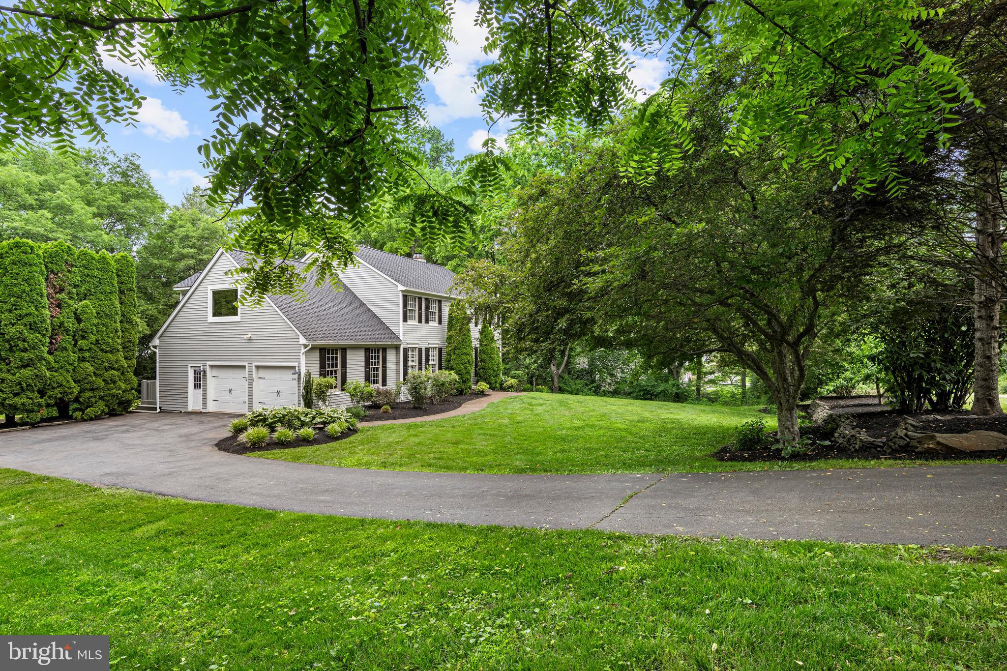 427 BUTTONWOOD ROAD