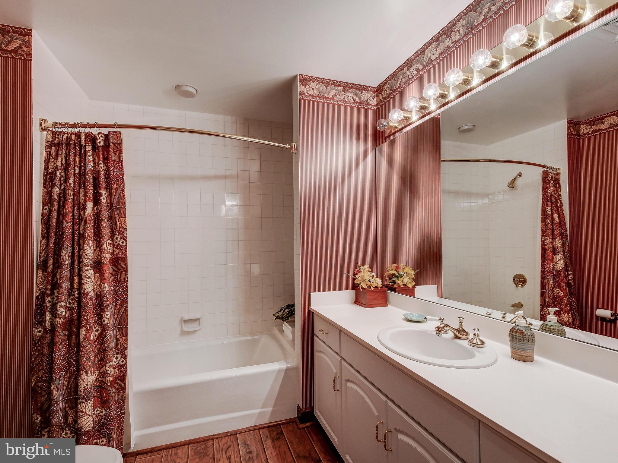 INNER HARBOR - Residential