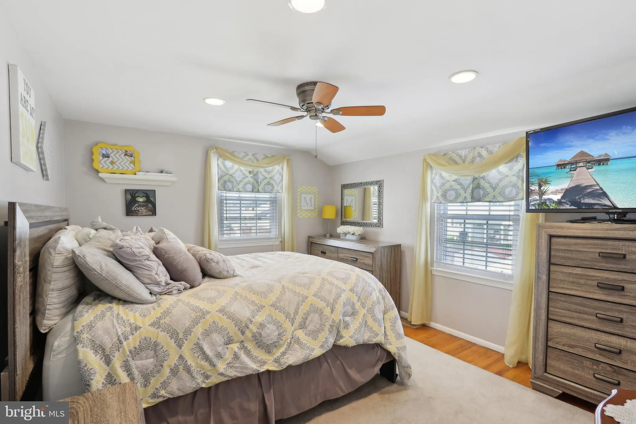 Somerdale, New Jersey 08083, United States, 4 Bedrooms Bedrooms, ,3 BathroomsBathrooms,Residential,Active,108509