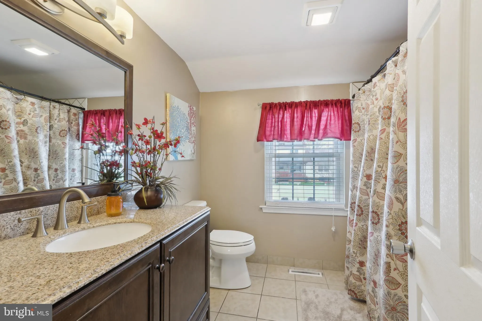 Somerdale, New Jersey 08083, United States, 4 Bedrooms Bedrooms, ,3 BathroomsBathrooms,Residential,Active,108509