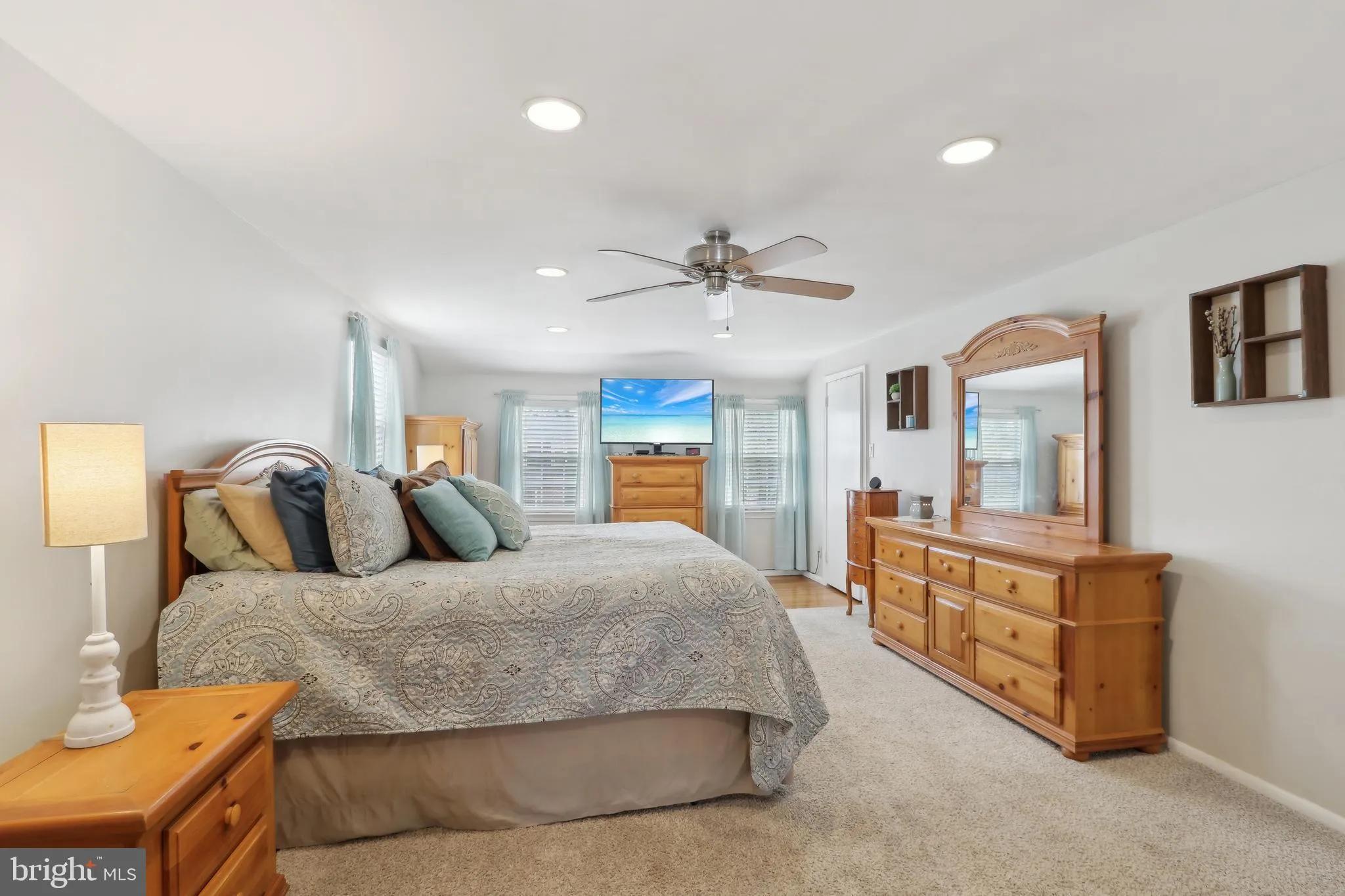 Somerdale, New Jersey 08083, United States, 4 Bedrooms Bedrooms, ,3 BathroomsBathrooms,Residential,Active,108509