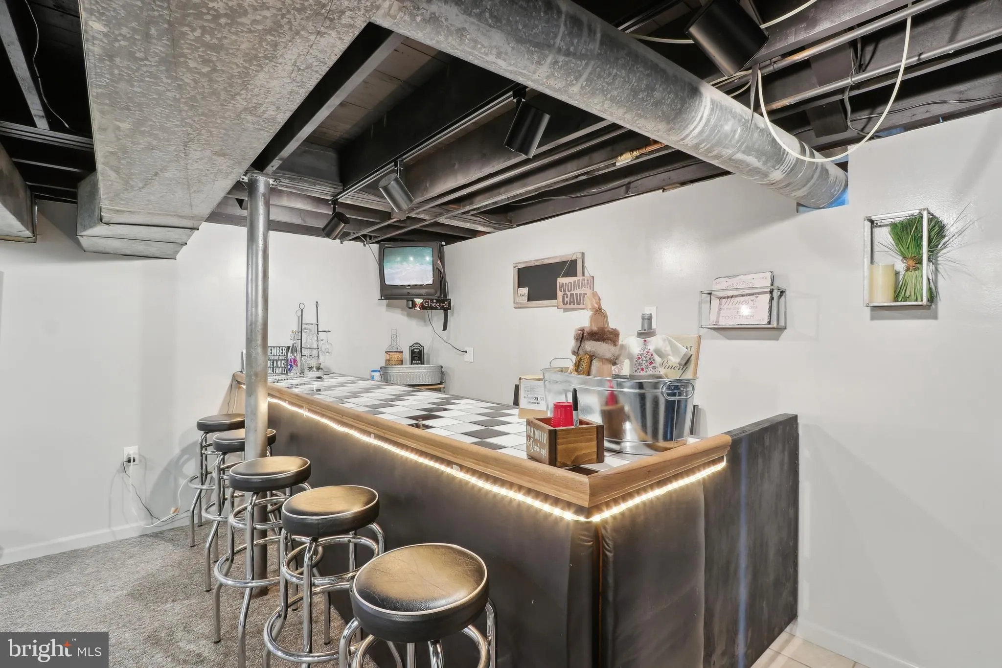 Somerdale, New Jersey 08083, United States, 4 Bedrooms Bedrooms, ,3 BathroomsBathrooms,Residential,Active,108509