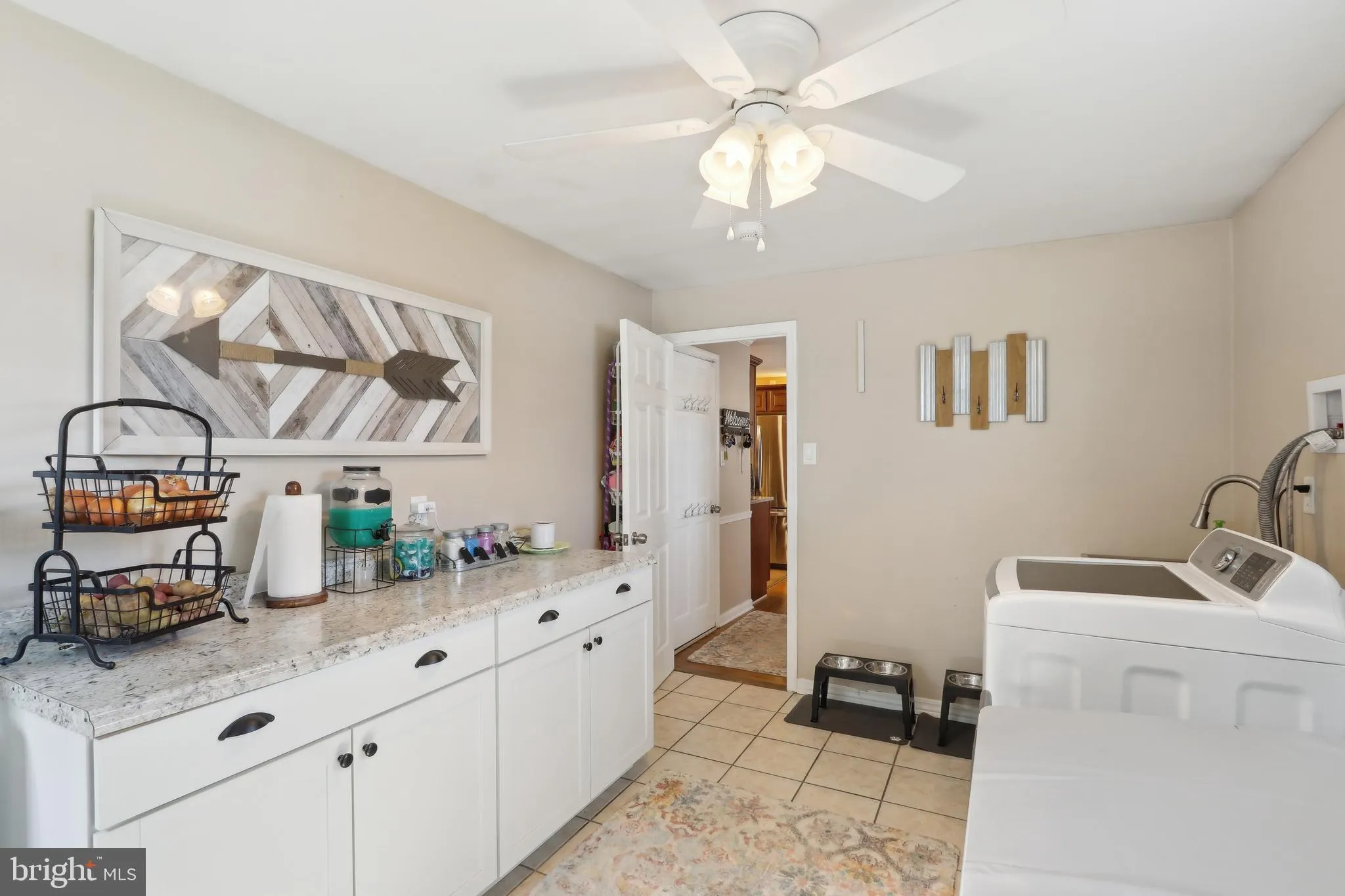 Somerdale, New Jersey 08083, United States, 4 Bedrooms Bedrooms, ,3 BathroomsBathrooms,Residential,Active,108509