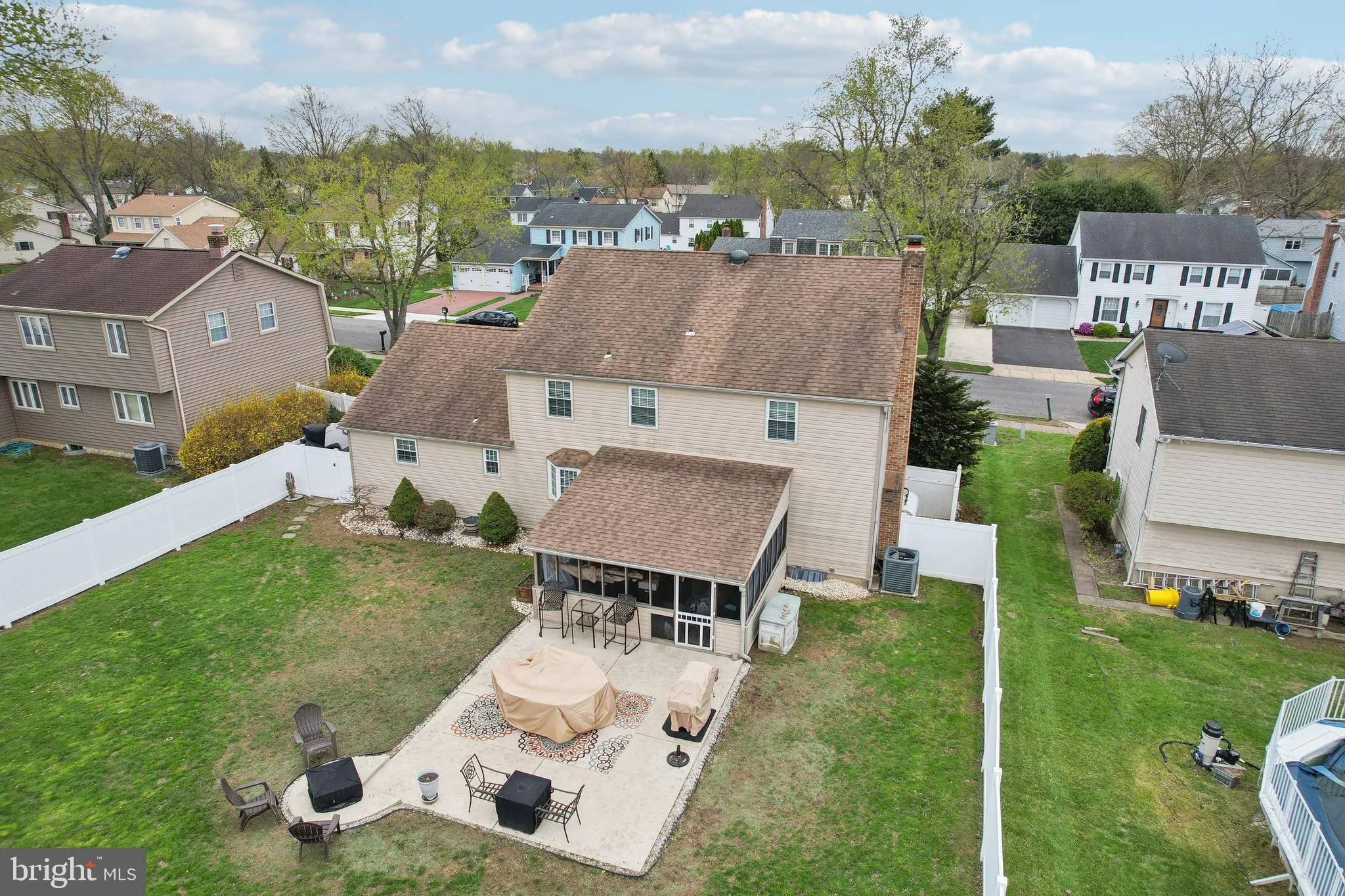 Somerdale, New Jersey 08083, United States, 4 Bedrooms Bedrooms, ,3 BathroomsBathrooms,Residential,Active,108509