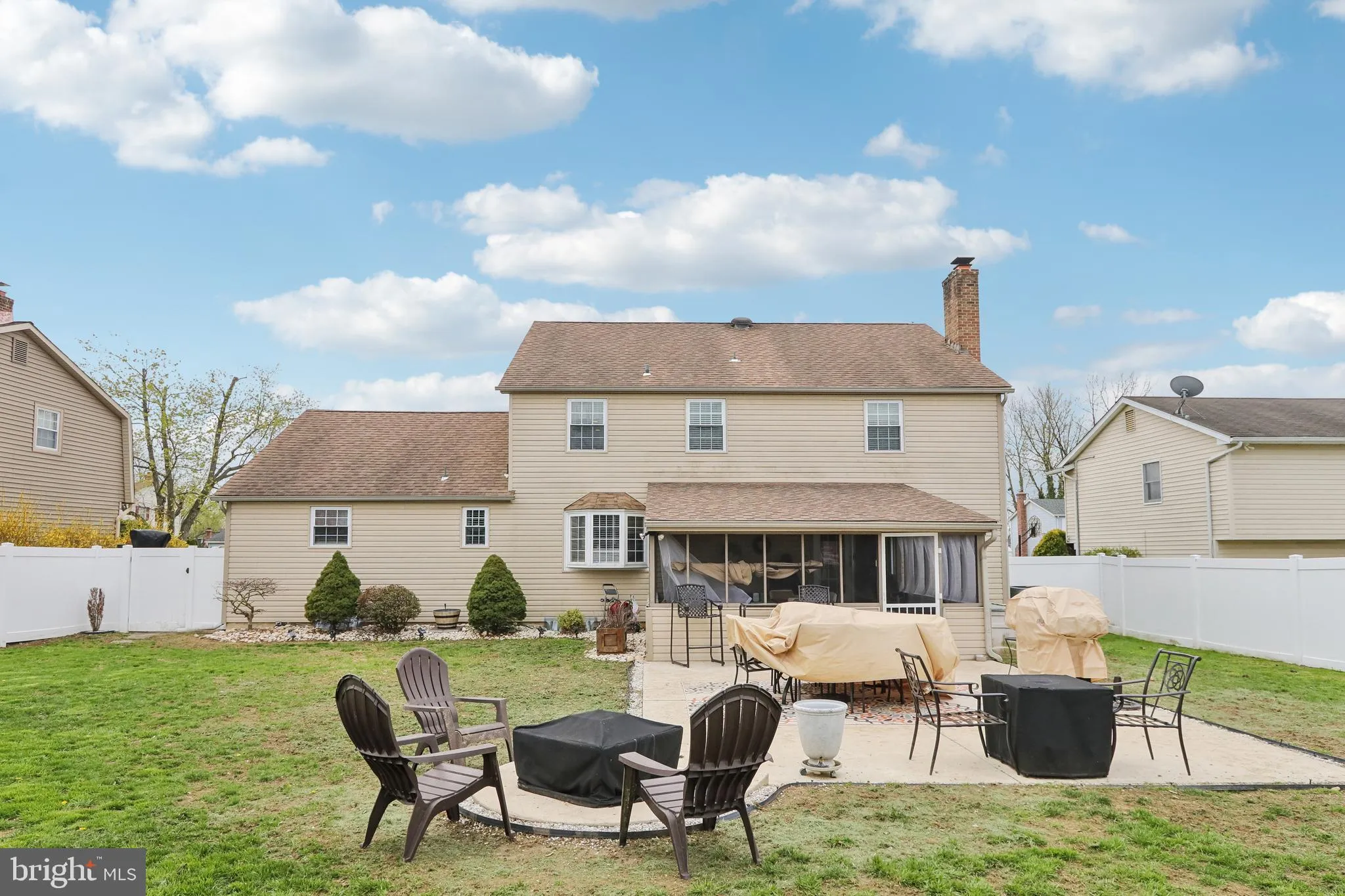 Somerdale, New Jersey 08083, United States, 4 Bedrooms Bedrooms, ,3 BathroomsBathrooms,Residential,Active,108509