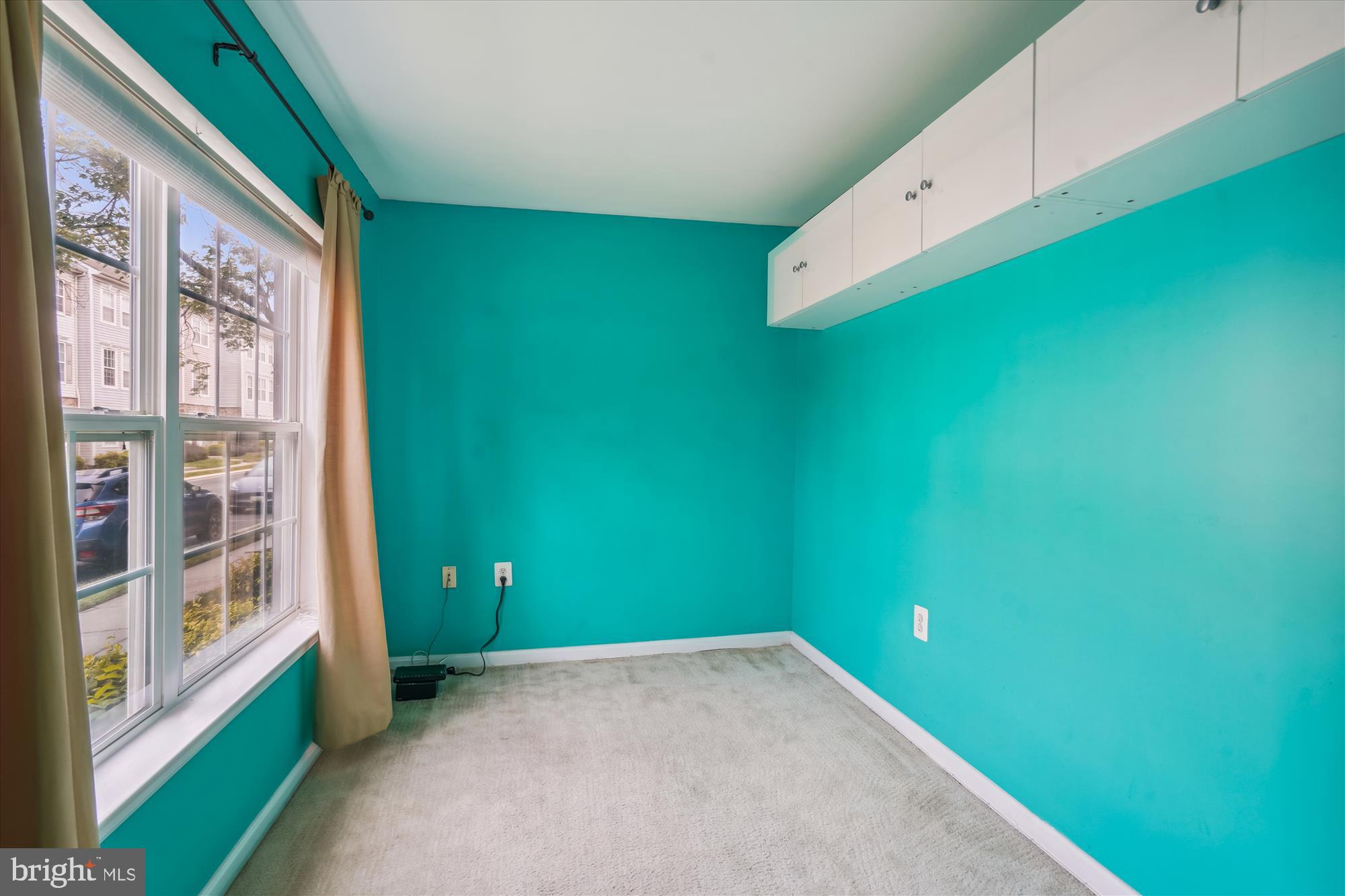 PARKSIDE AT ASHBURN - Residential