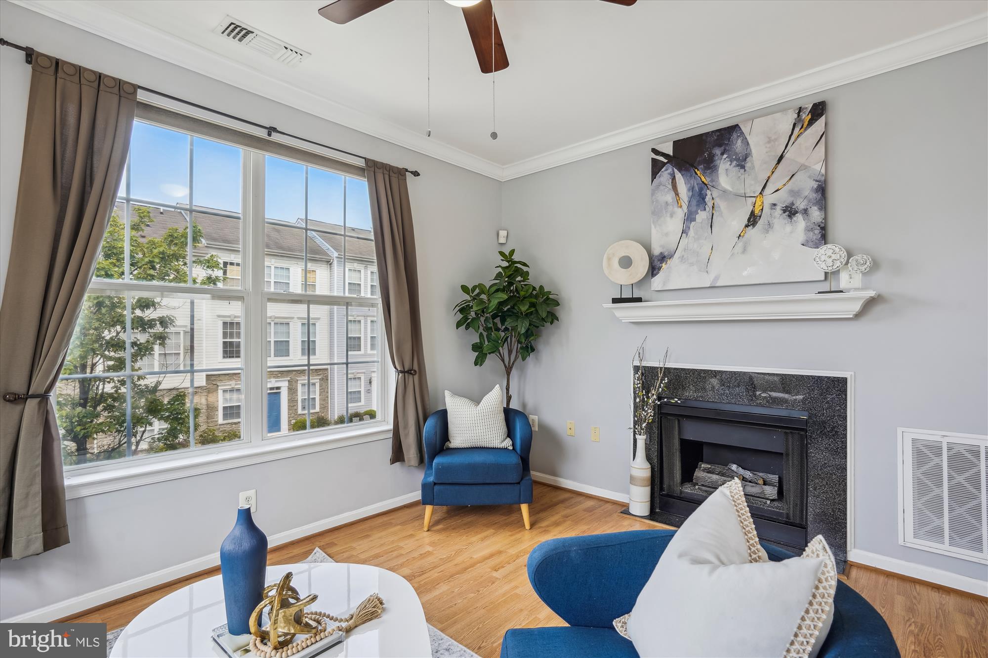 PARKSIDE AT ASHBURN - Residential