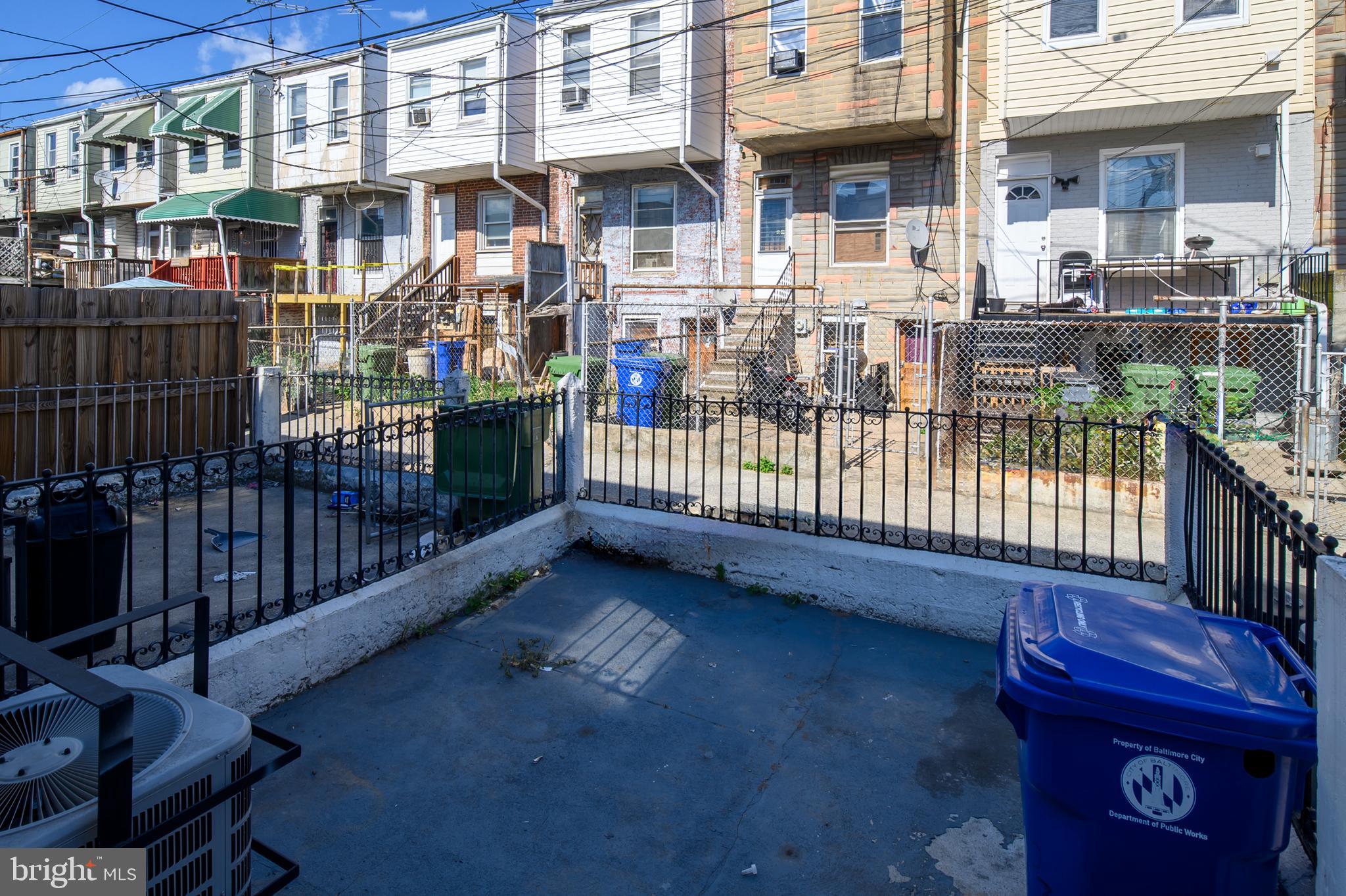 MADISON EASTEND - Residential