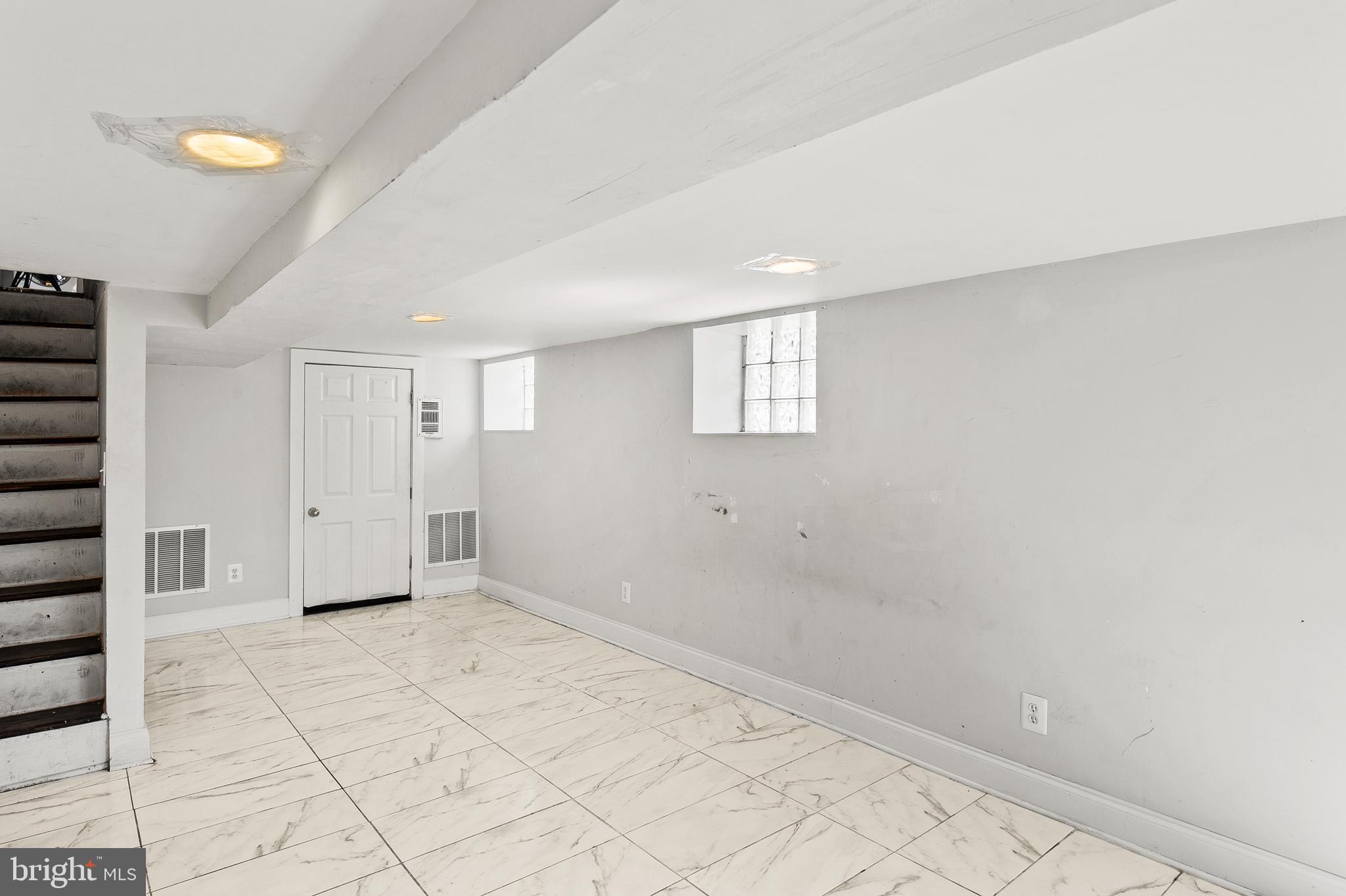 MADISON EASTEND - Residential