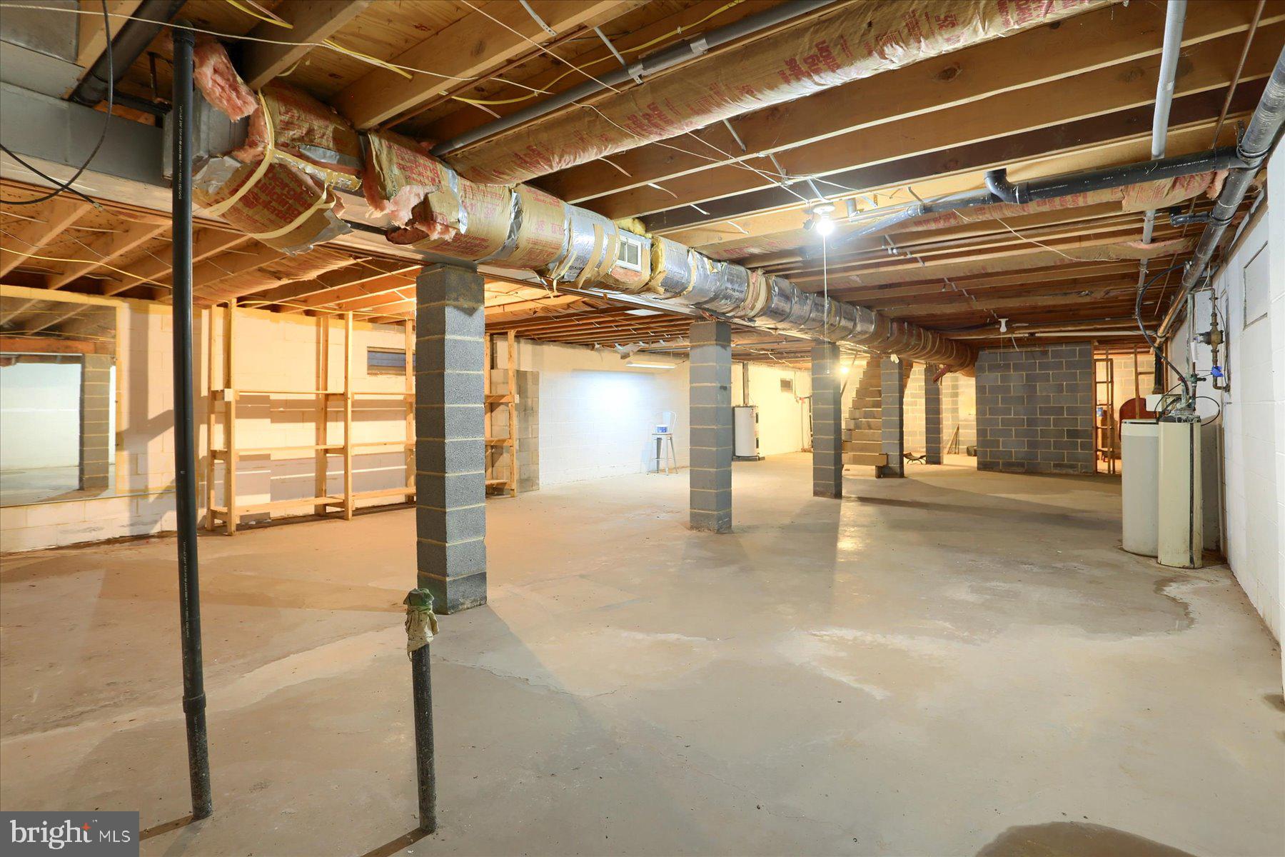 TWIN OAKS - Residential