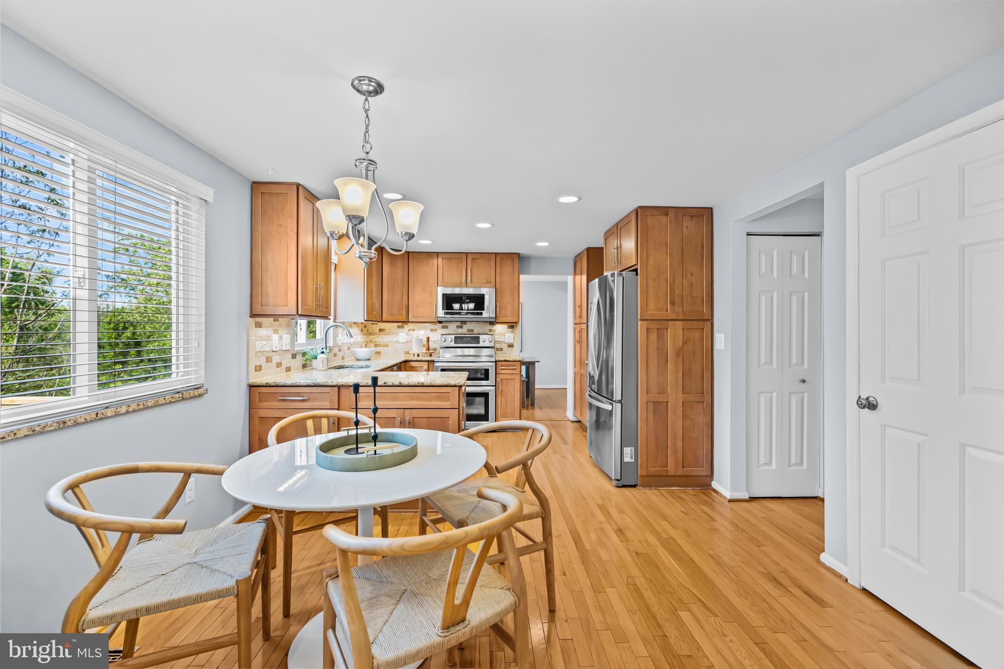 SENECA CHASE - Residential