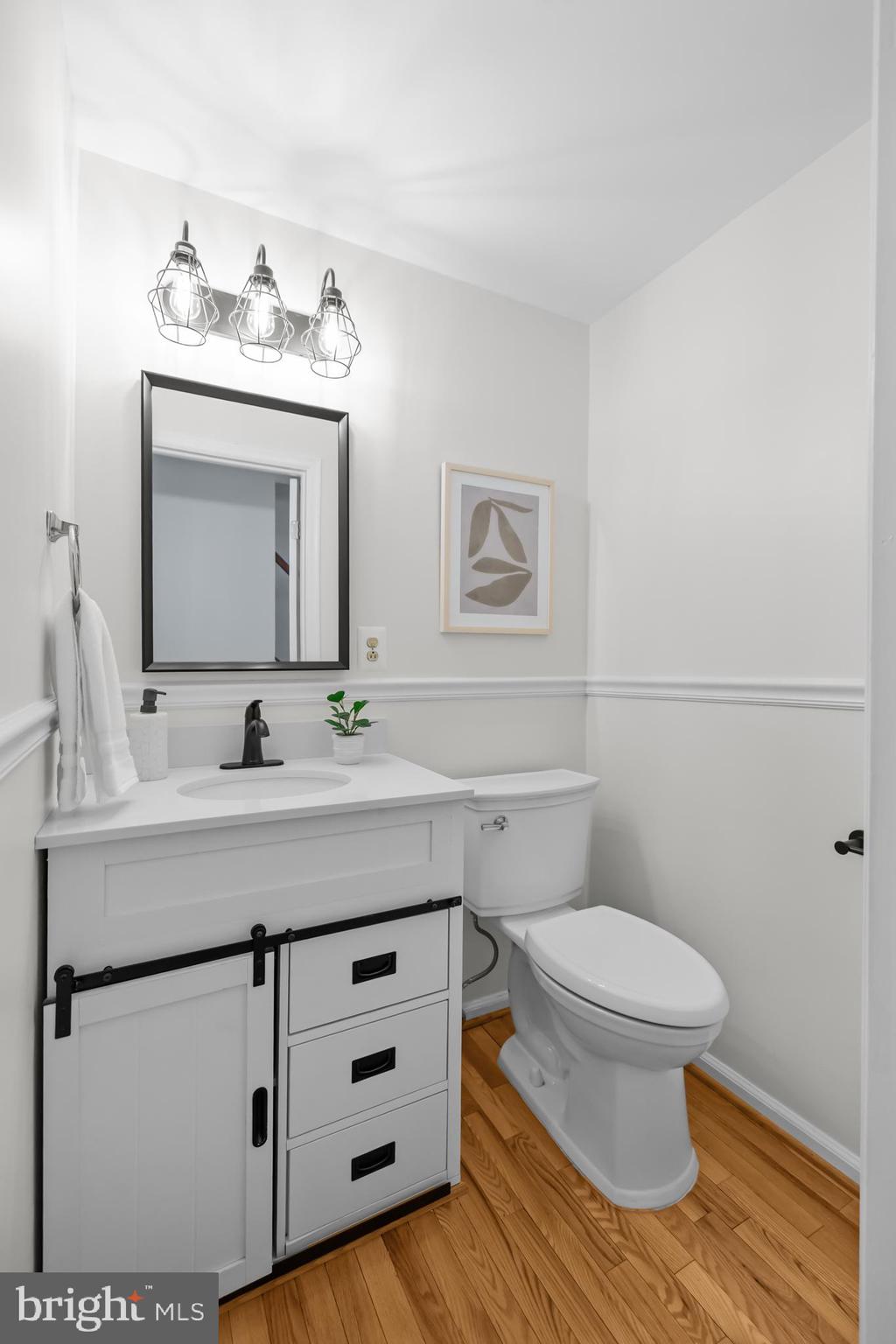 SENECA CHASE - Residential