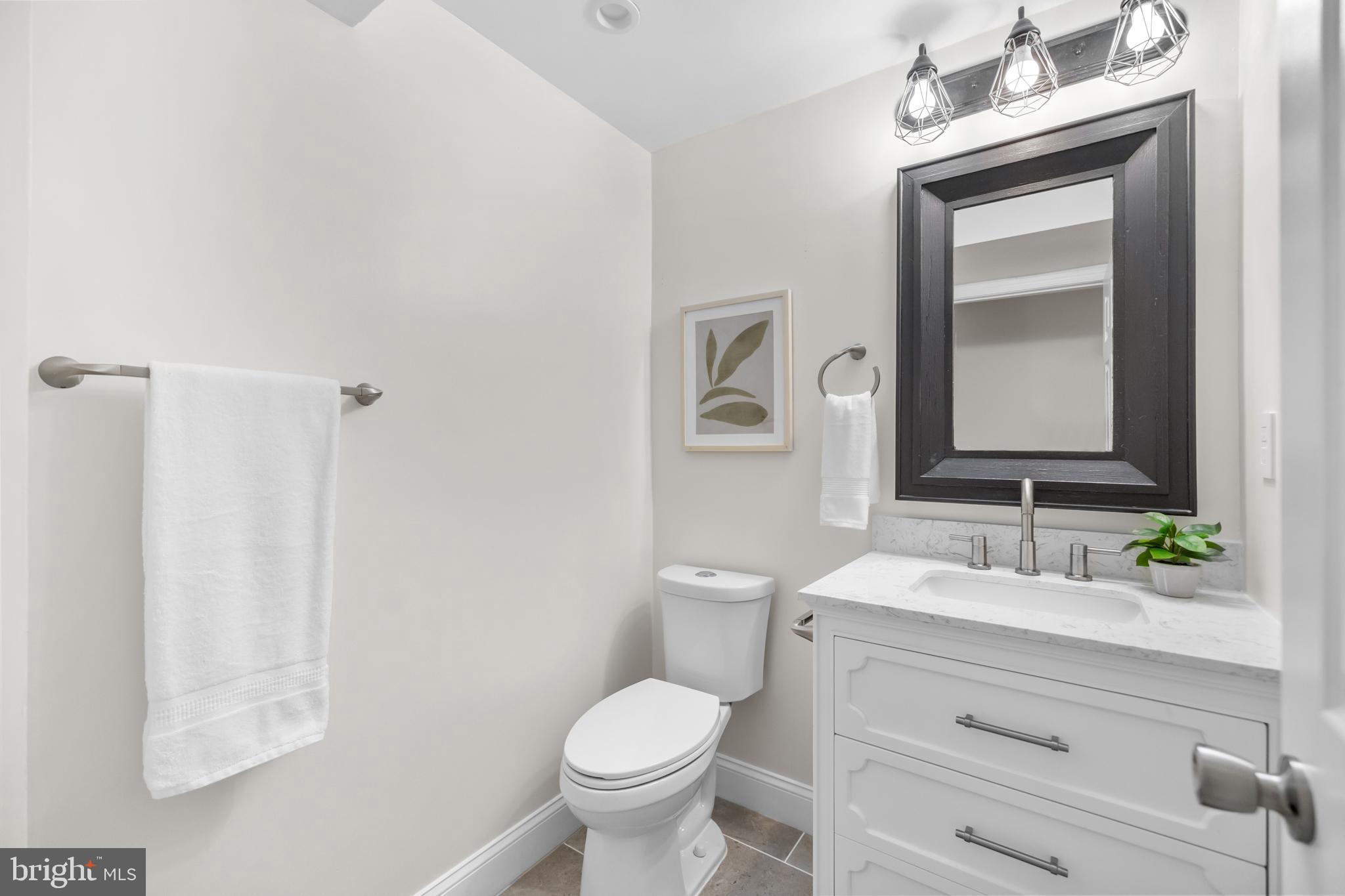 SENECA CHASE - Residential