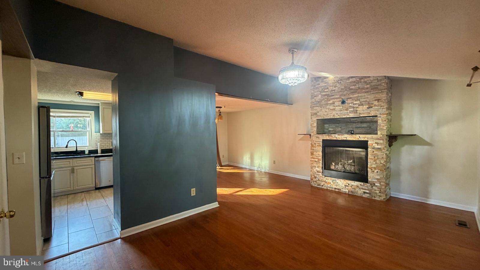 113 N N LAURA ANNE DRIVE
