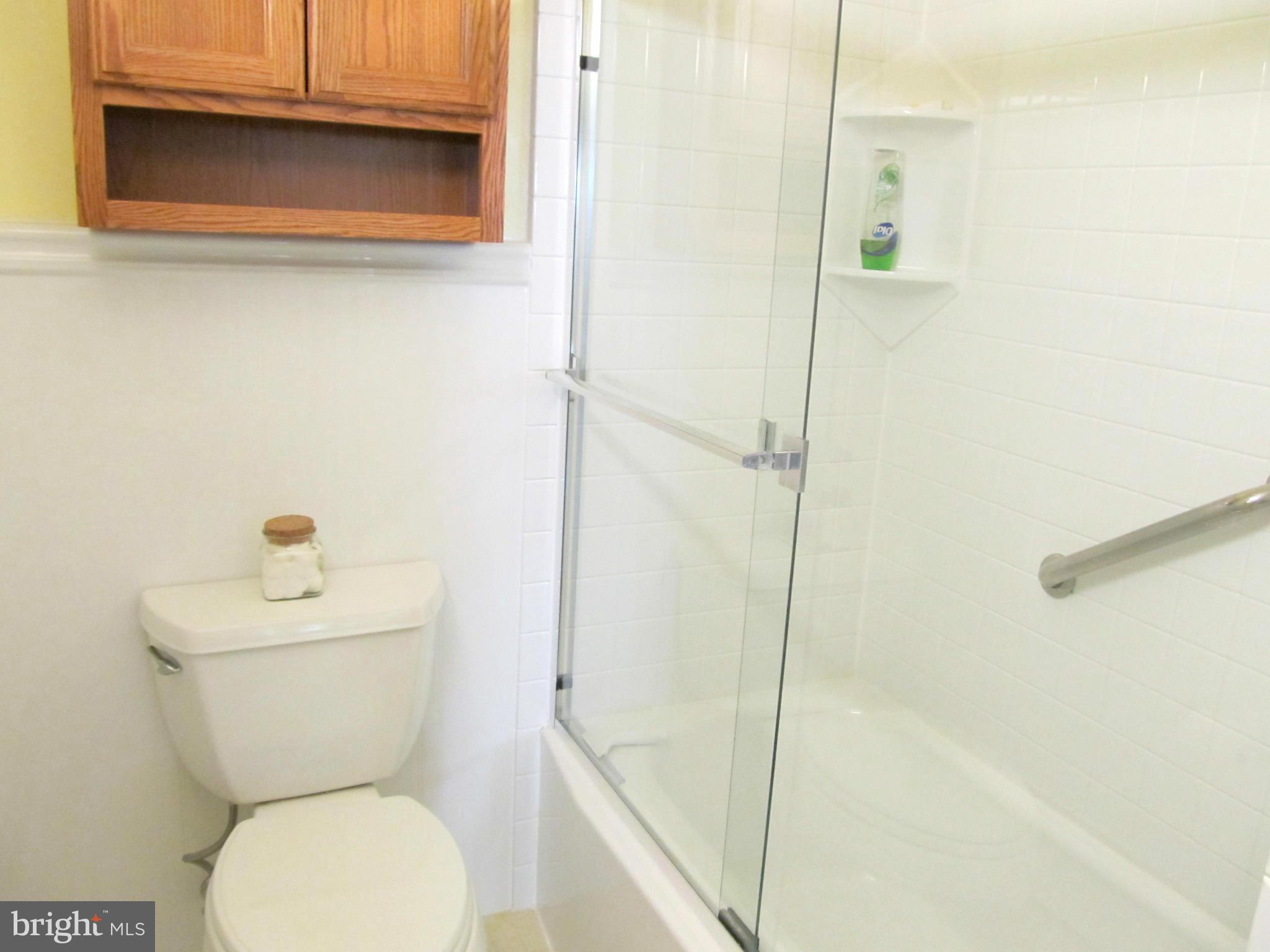 MICHAELTON MANOR - Residential