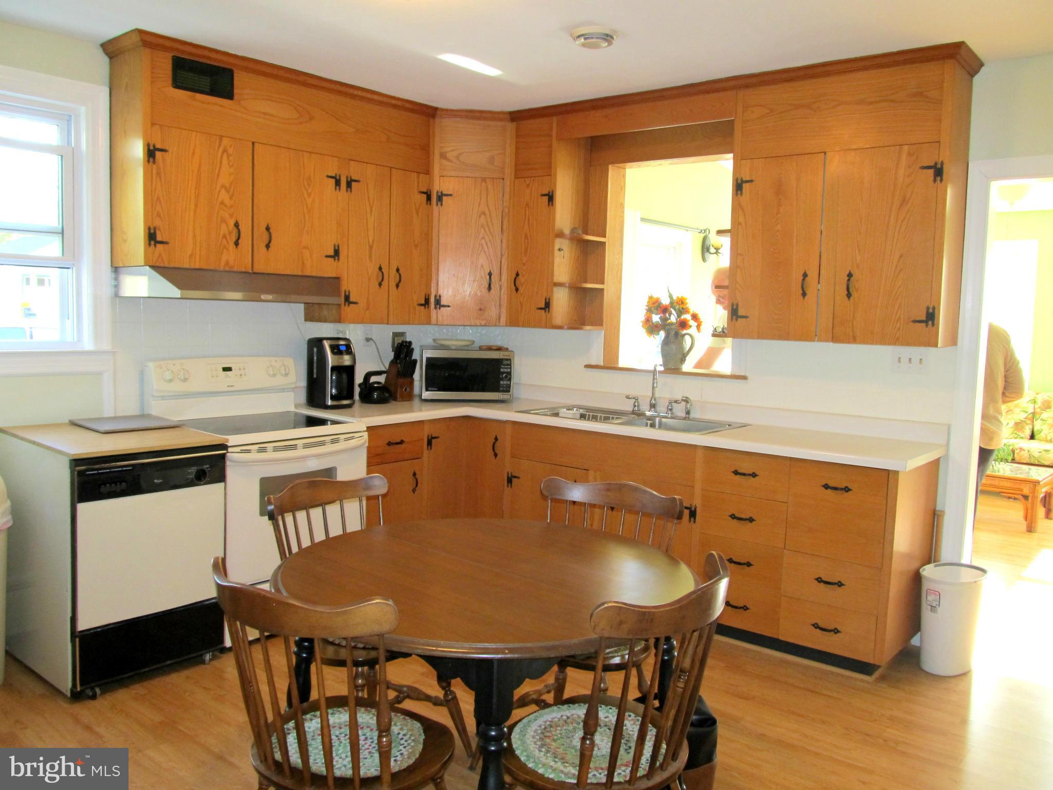 MICHAELTON MANOR - Residential