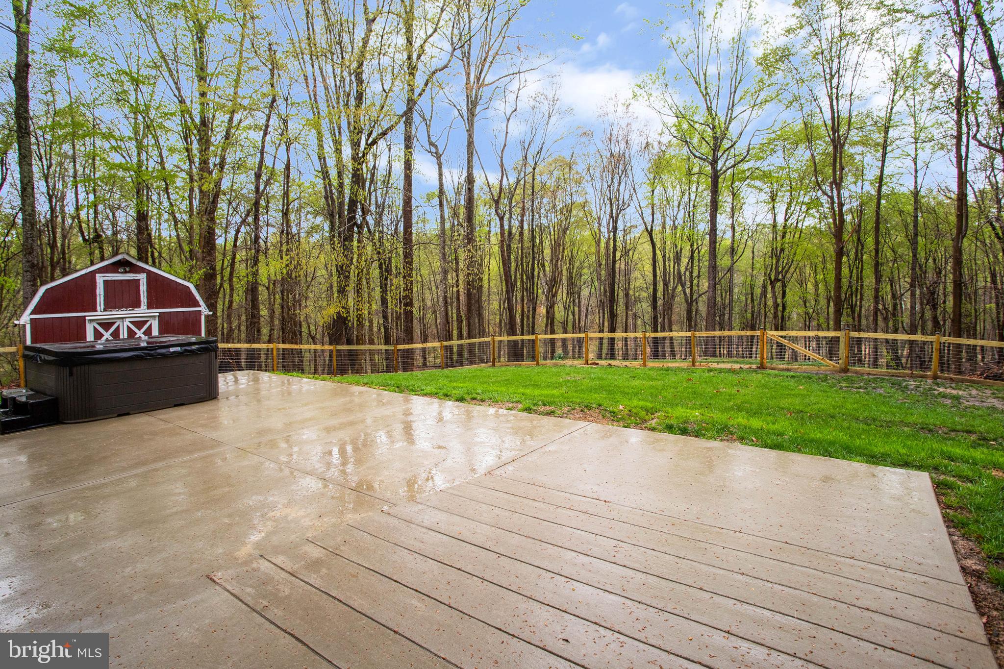 THE MEADOWS - Residential