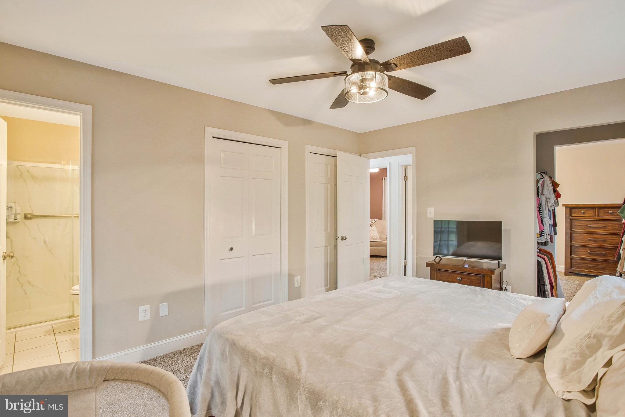 THE MEADOWS - Residential