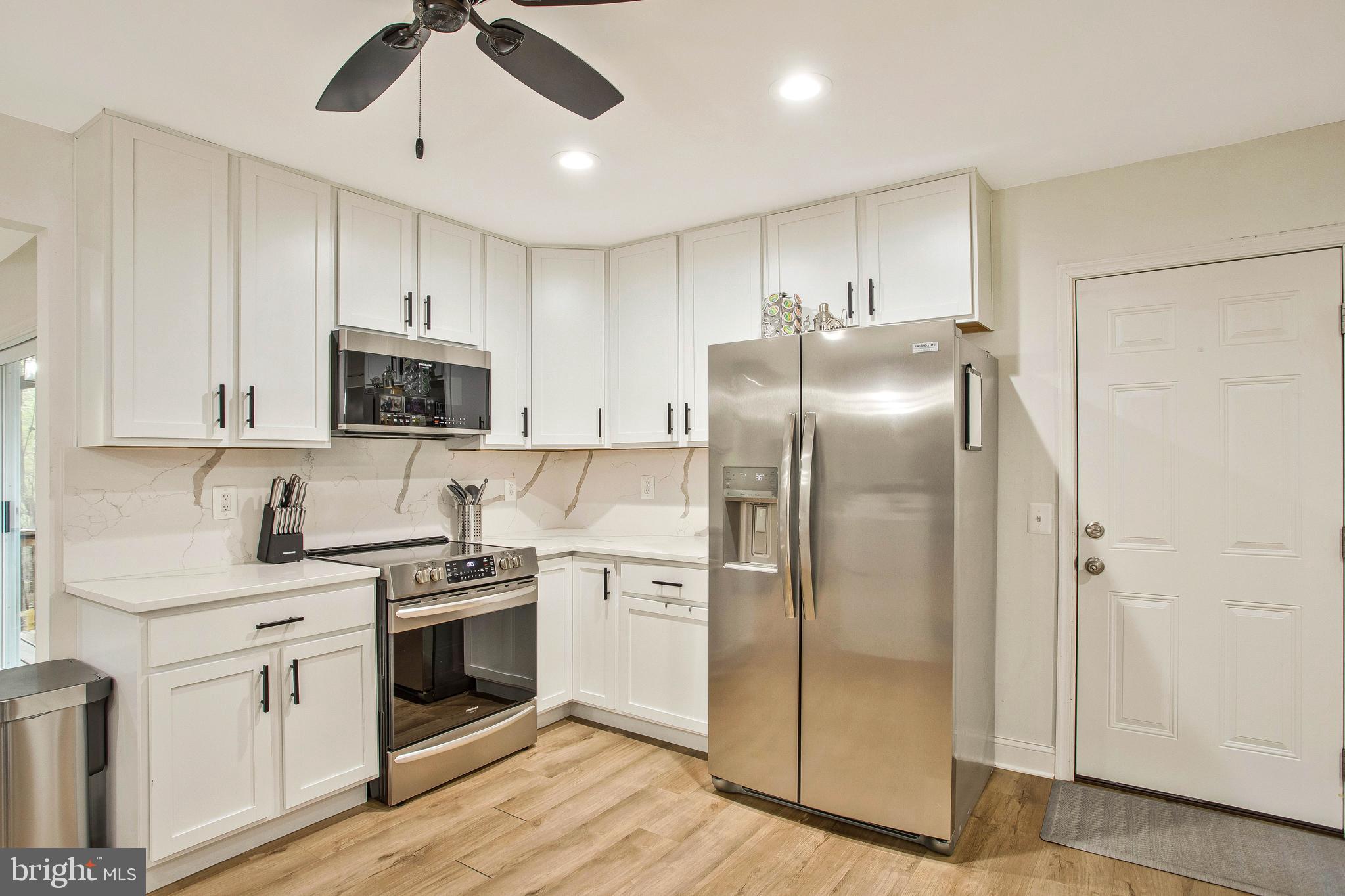 THE MEADOWS - Residential