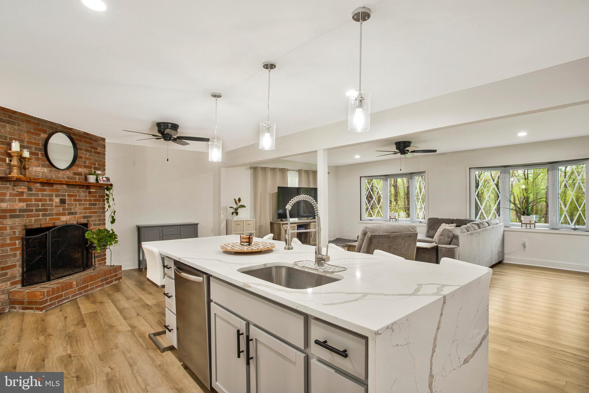 THE MEADOWS - Residential