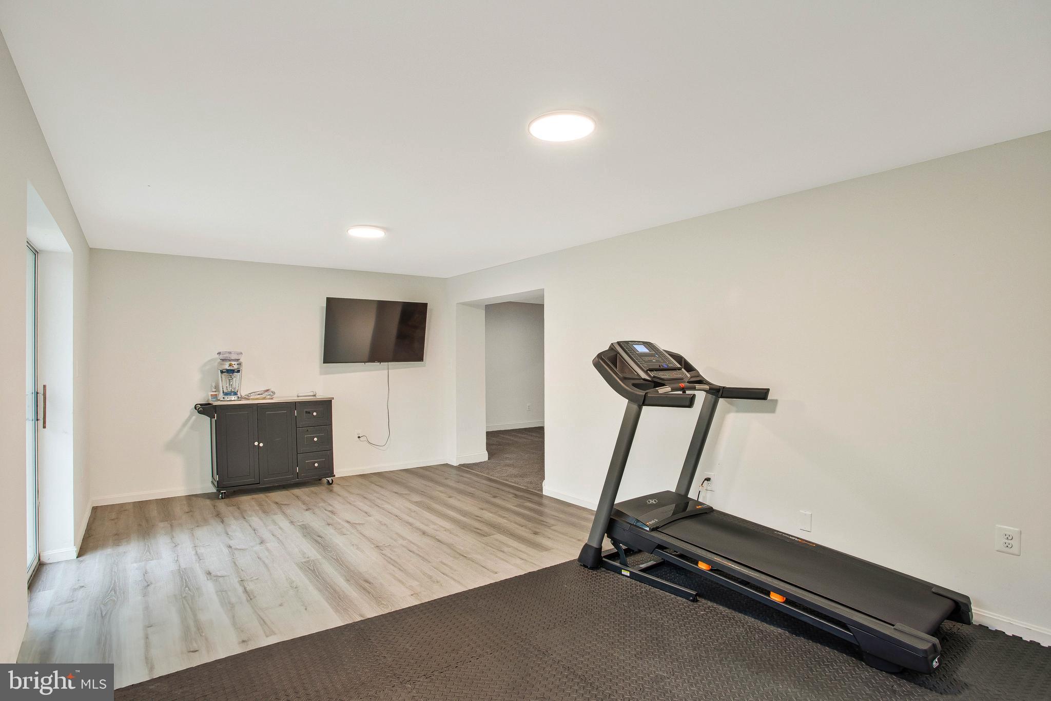 THE MEADOWS - Residential