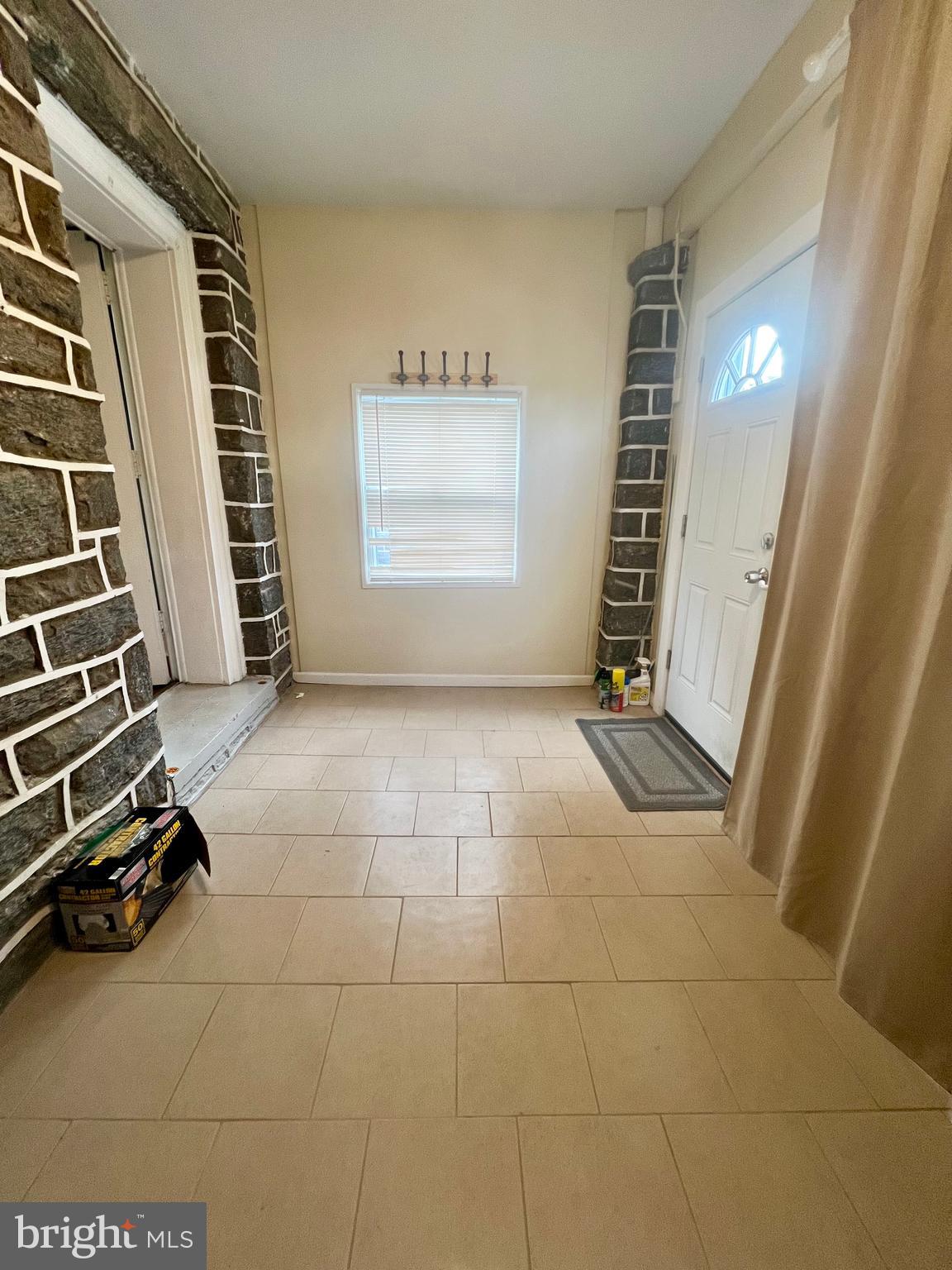 HIGHLAND PARK - Residential Lease