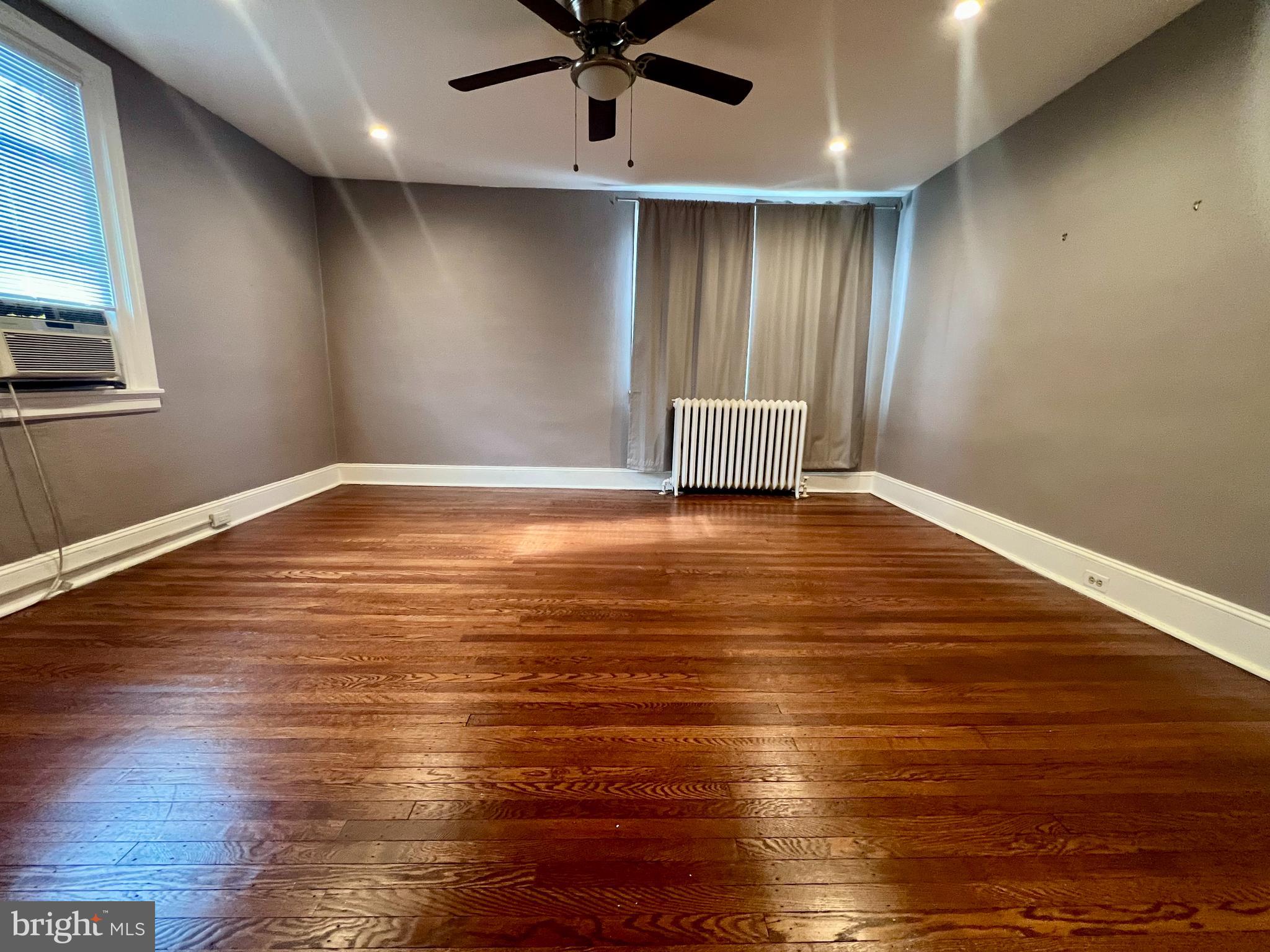 HIGHLAND PARK - Residential Lease