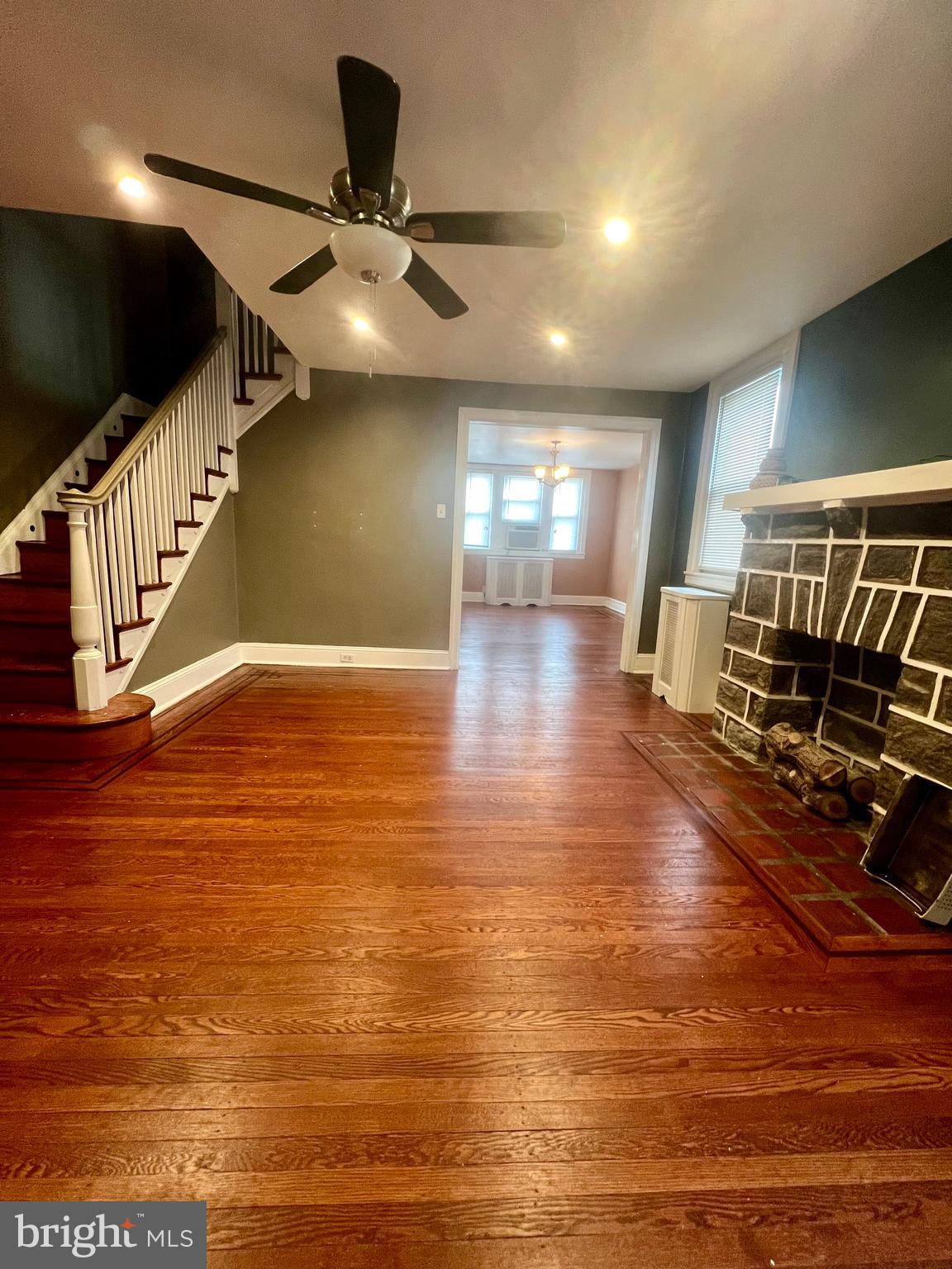 HIGHLAND PARK - Residential Lease