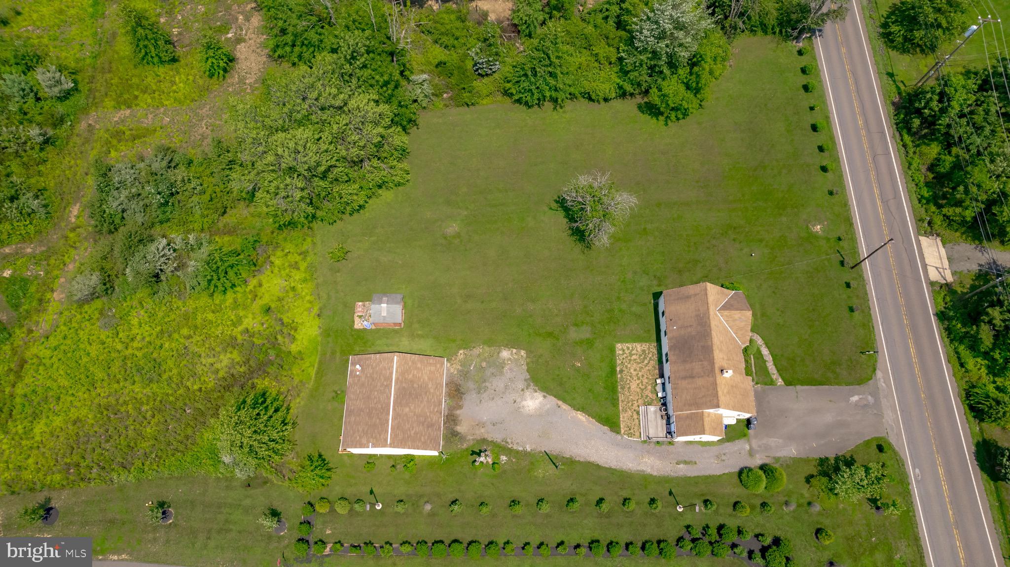 000 - Commercial Sale