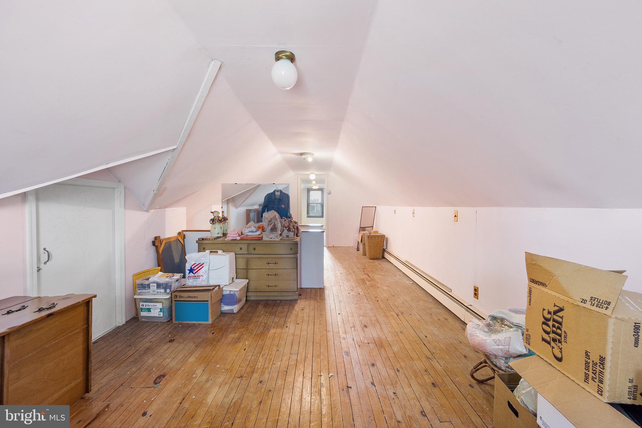 000 - Commercial Sale