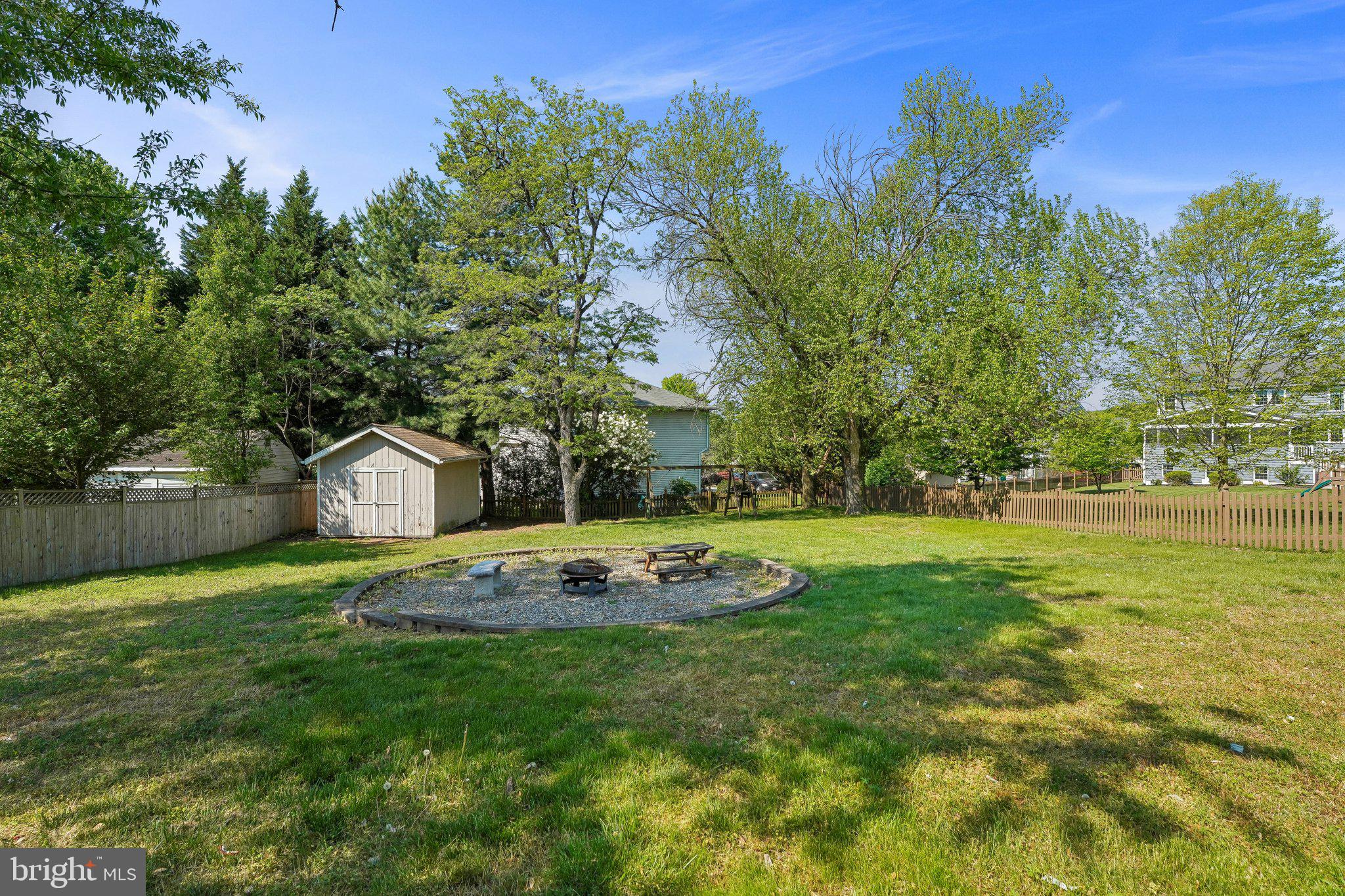 6010 HUNT CLUB ROAD