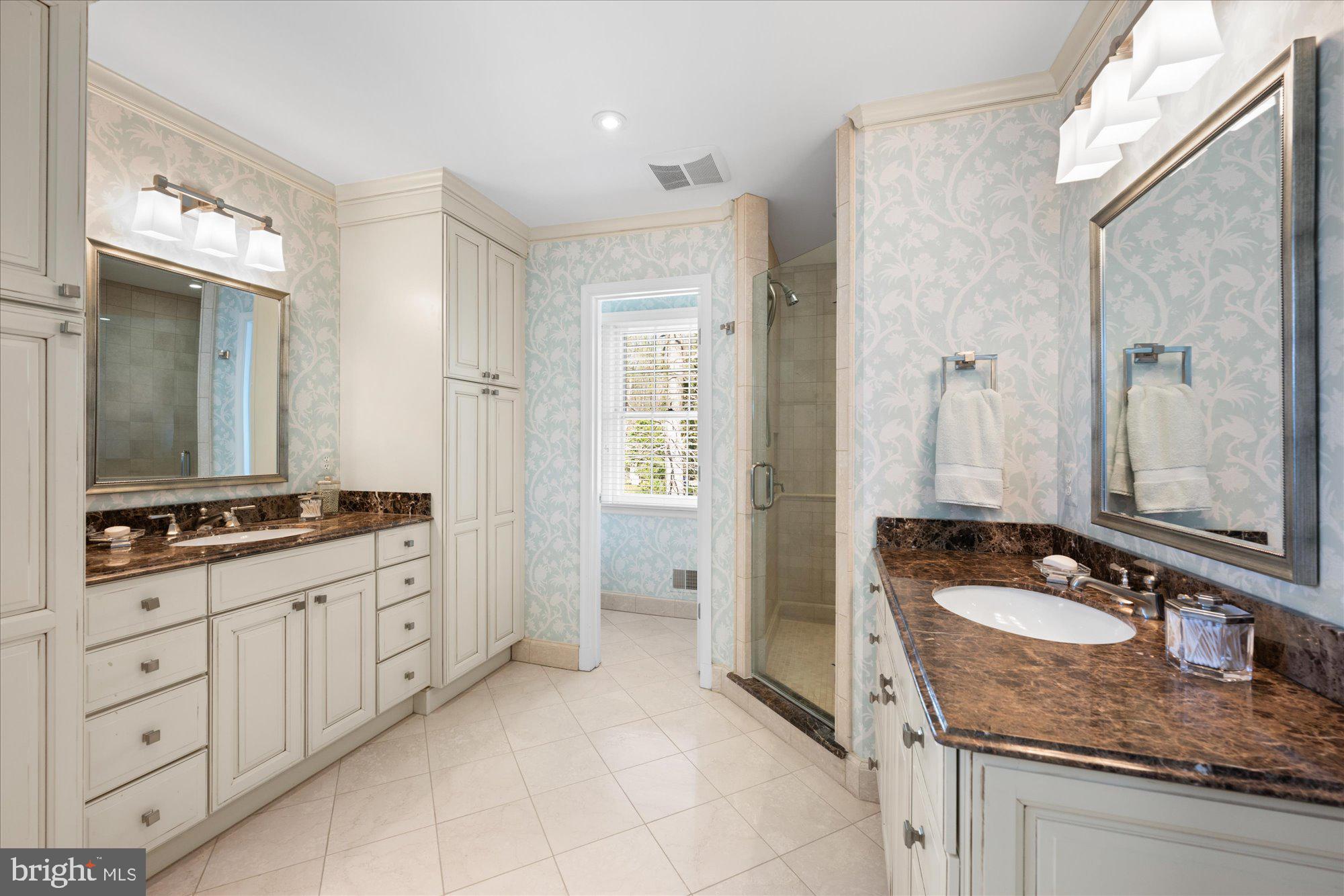 POTOMAC MANOR - Residential