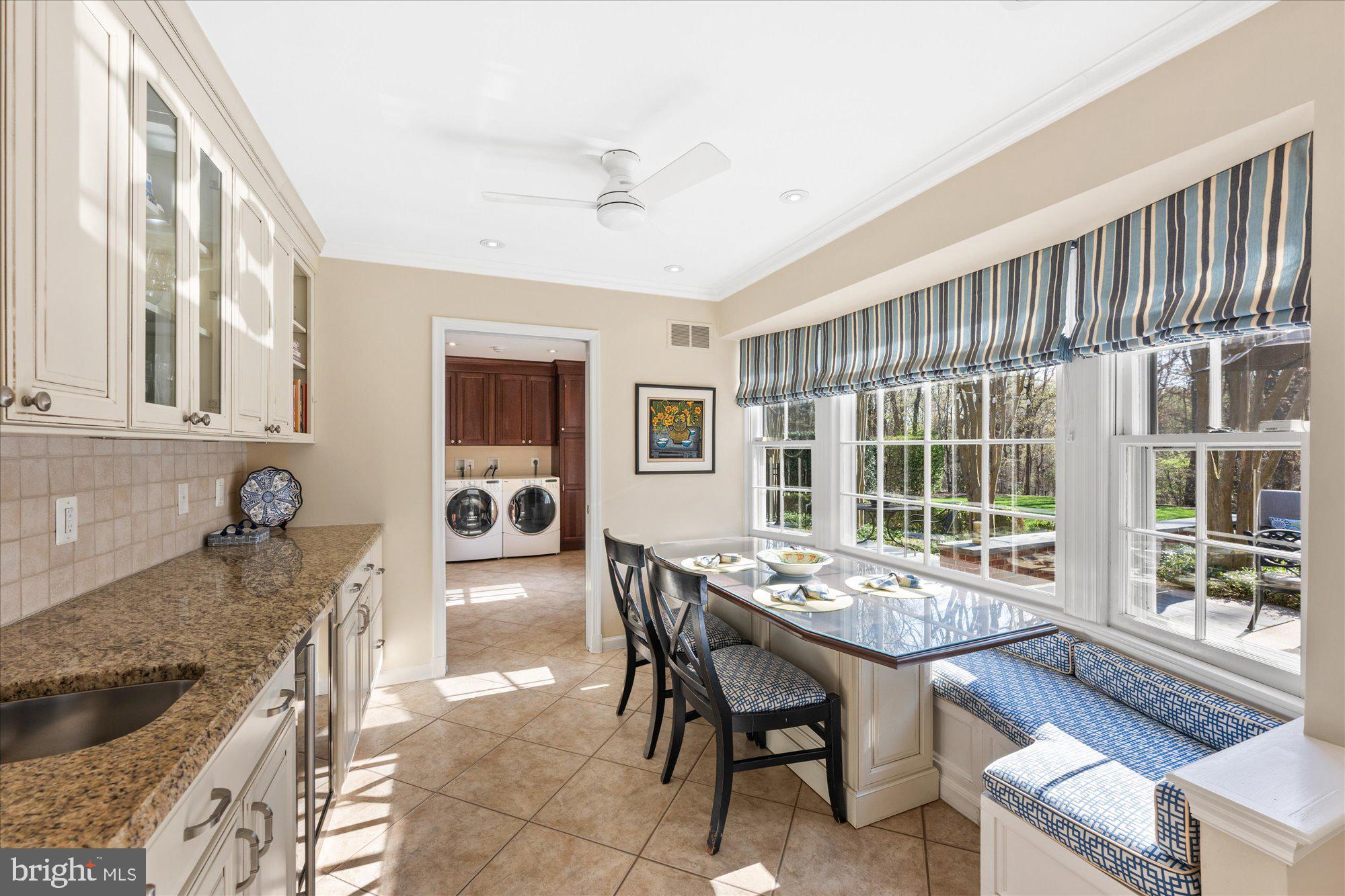 POTOMAC MANOR - Residential