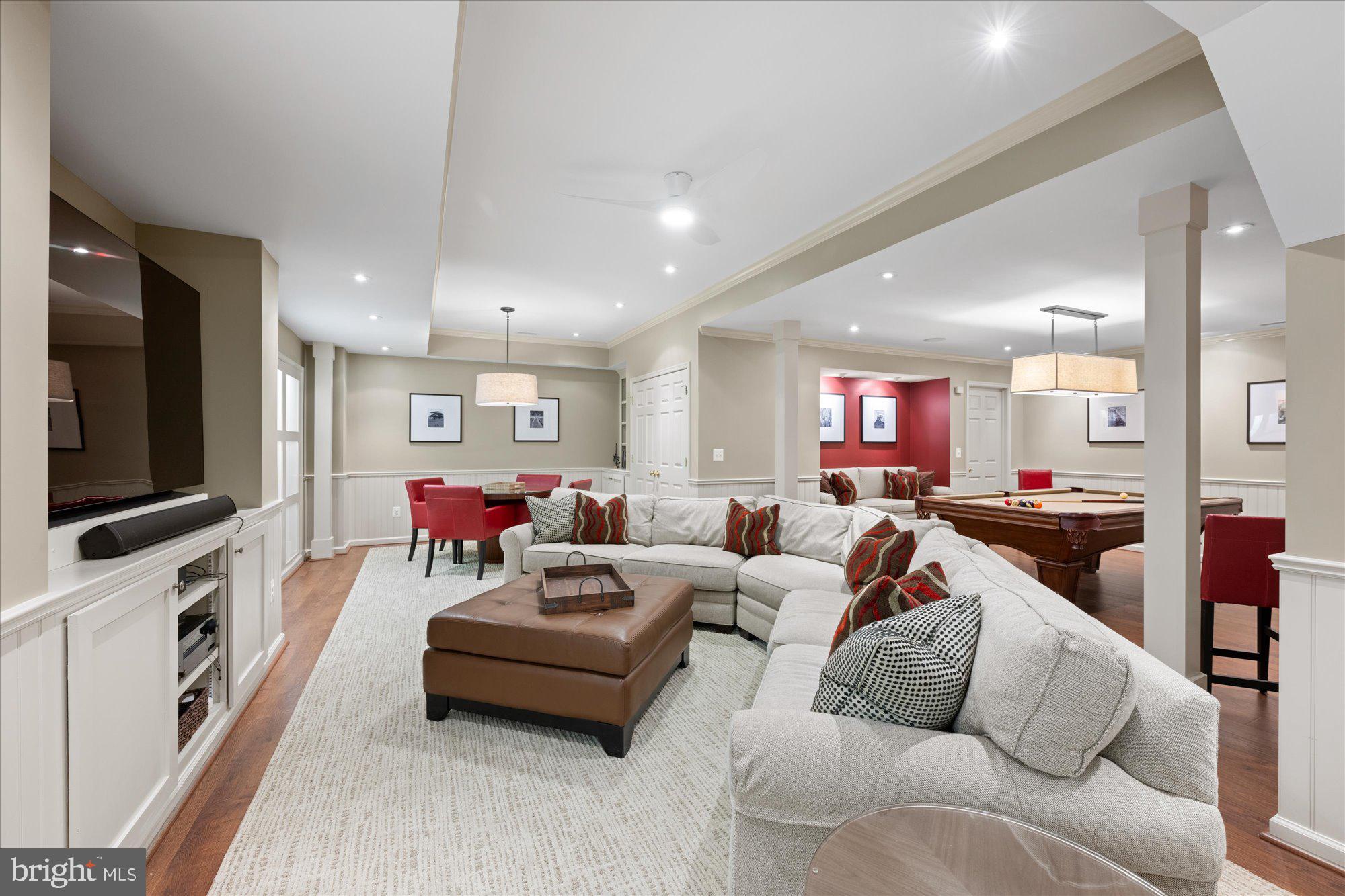 POTOMAC MANOR - Residential