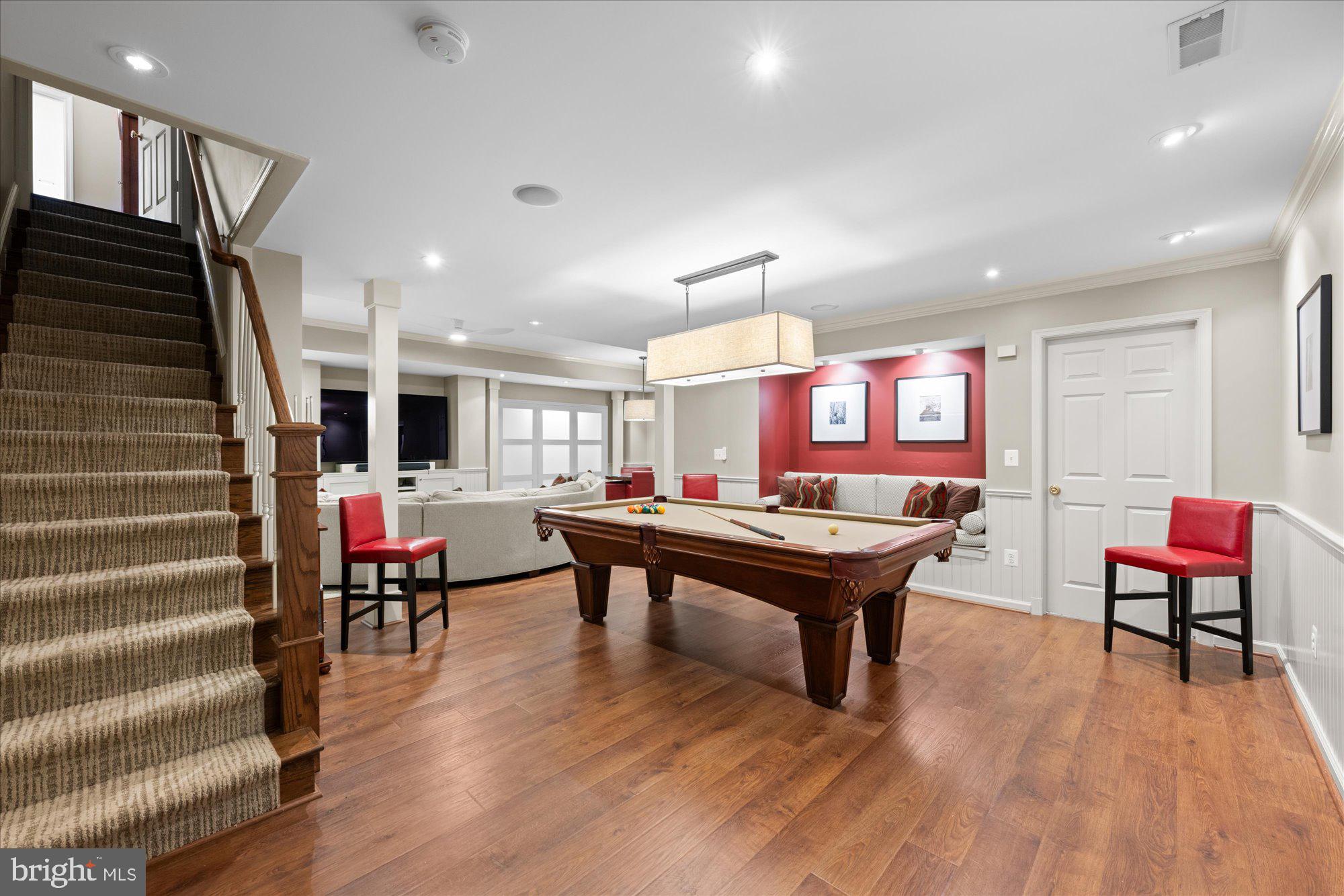 POTOMAC MANOR - Residential