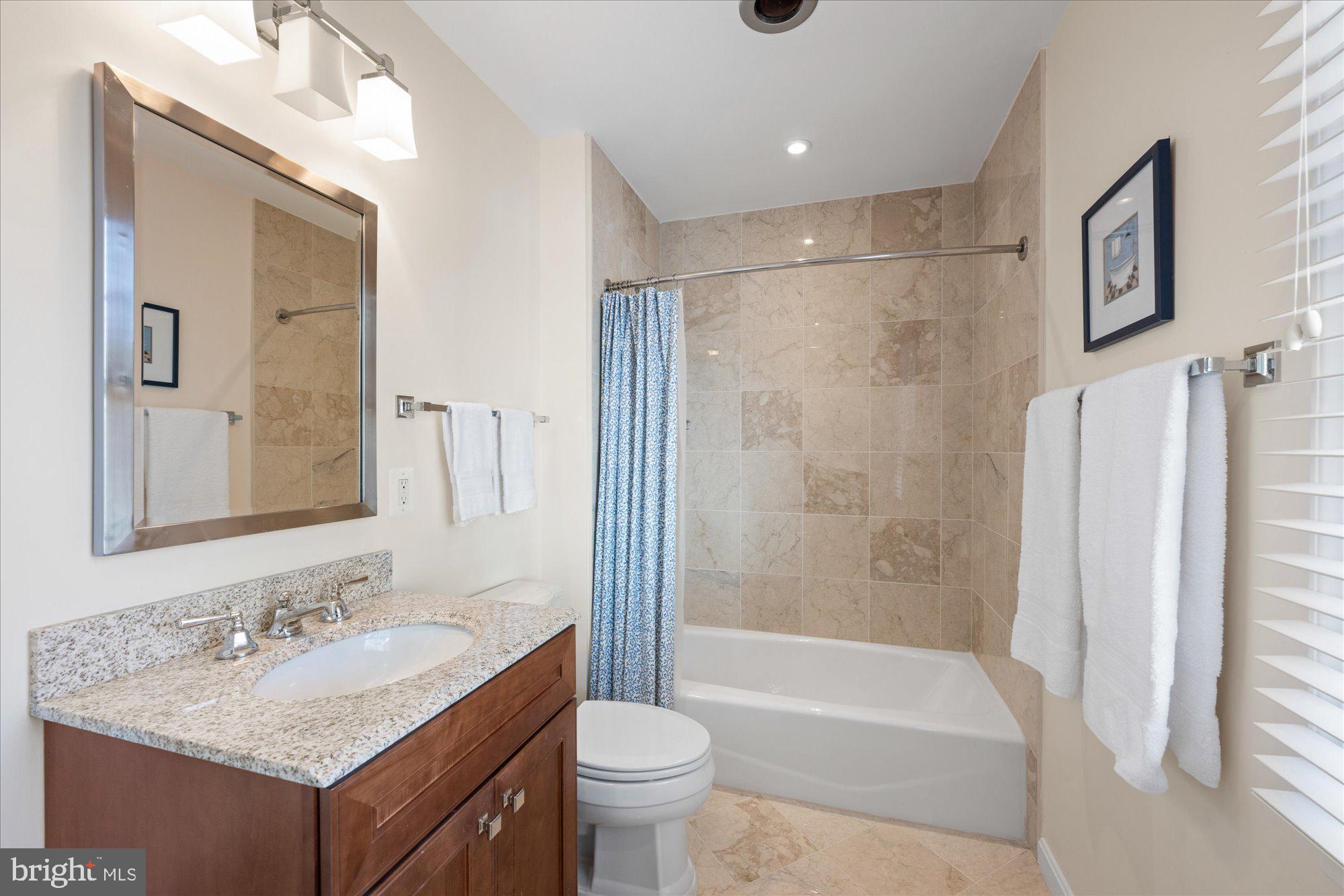 POTOMAC MANOR - Residential