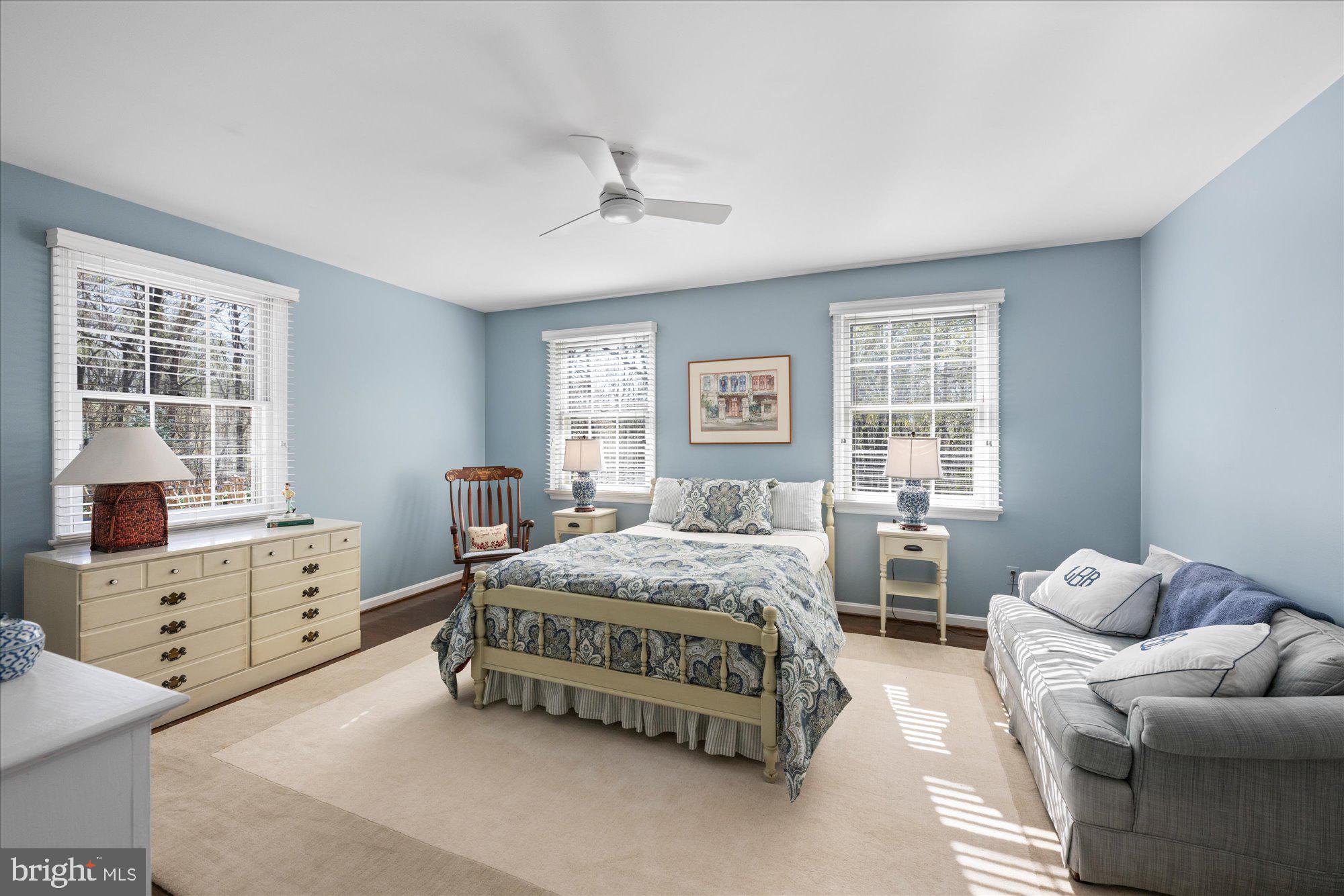 POTOMAC MANOR - Residential