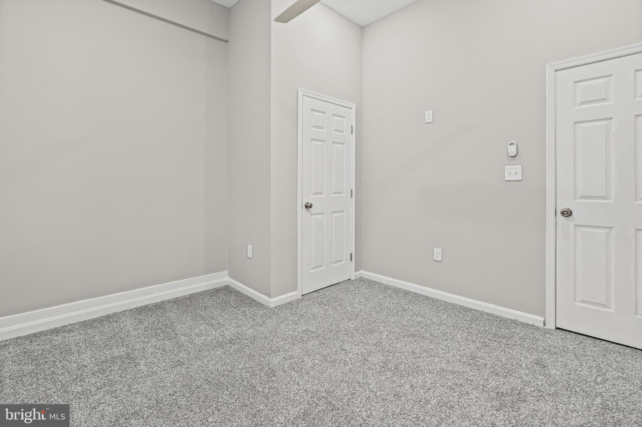 BROADWAY EAST - Residential