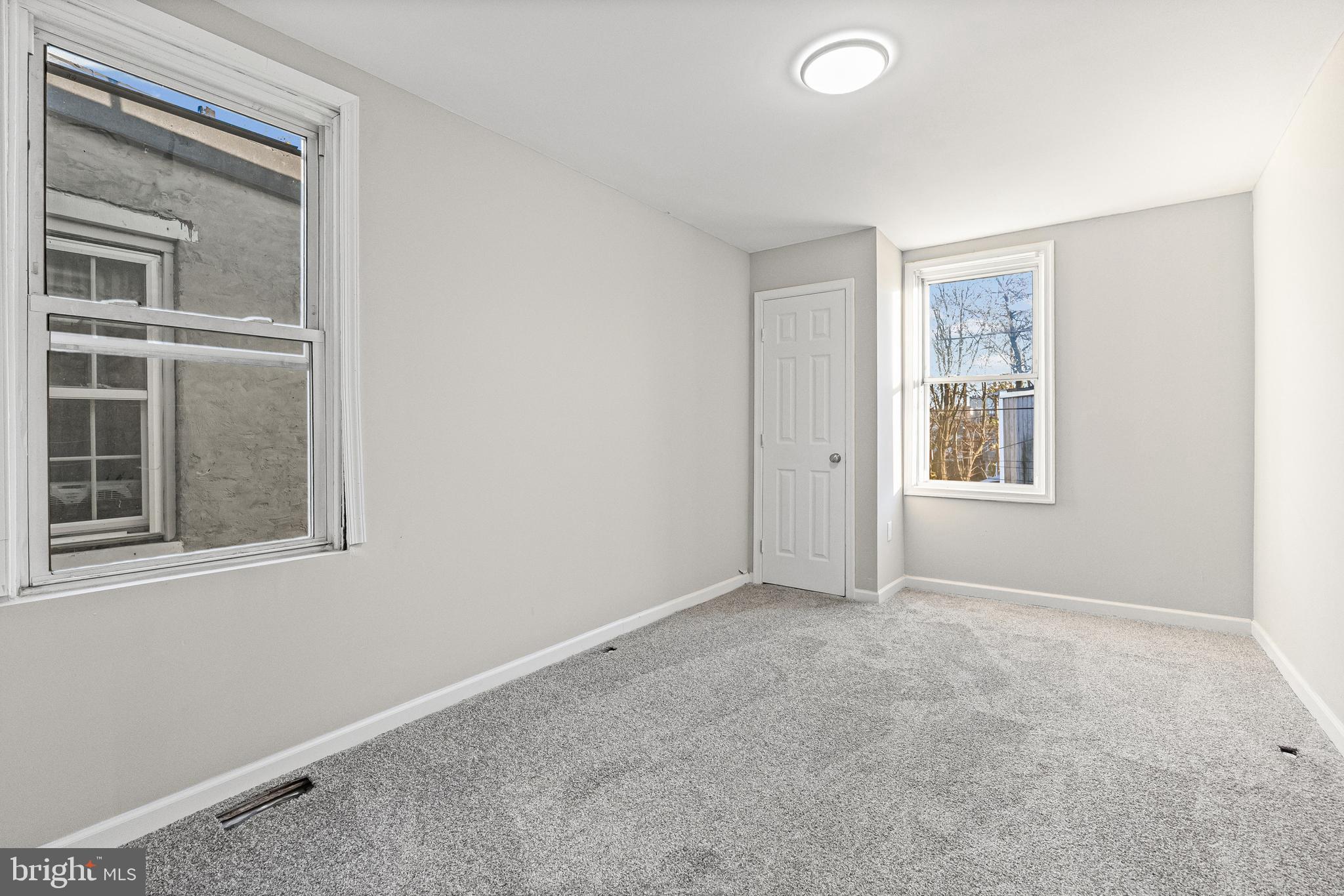 BROADWAY EAST - Residential