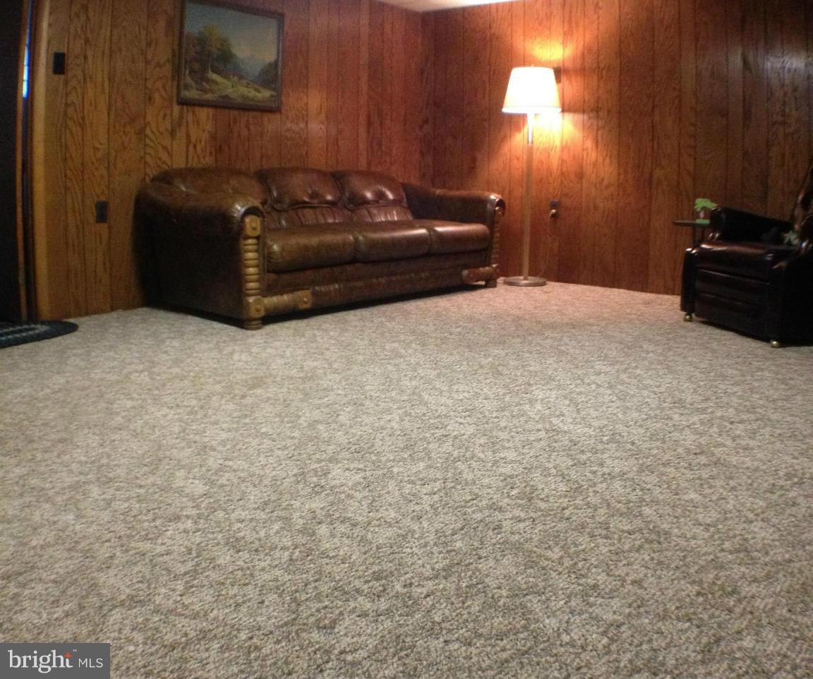 HILLCREST - Residential