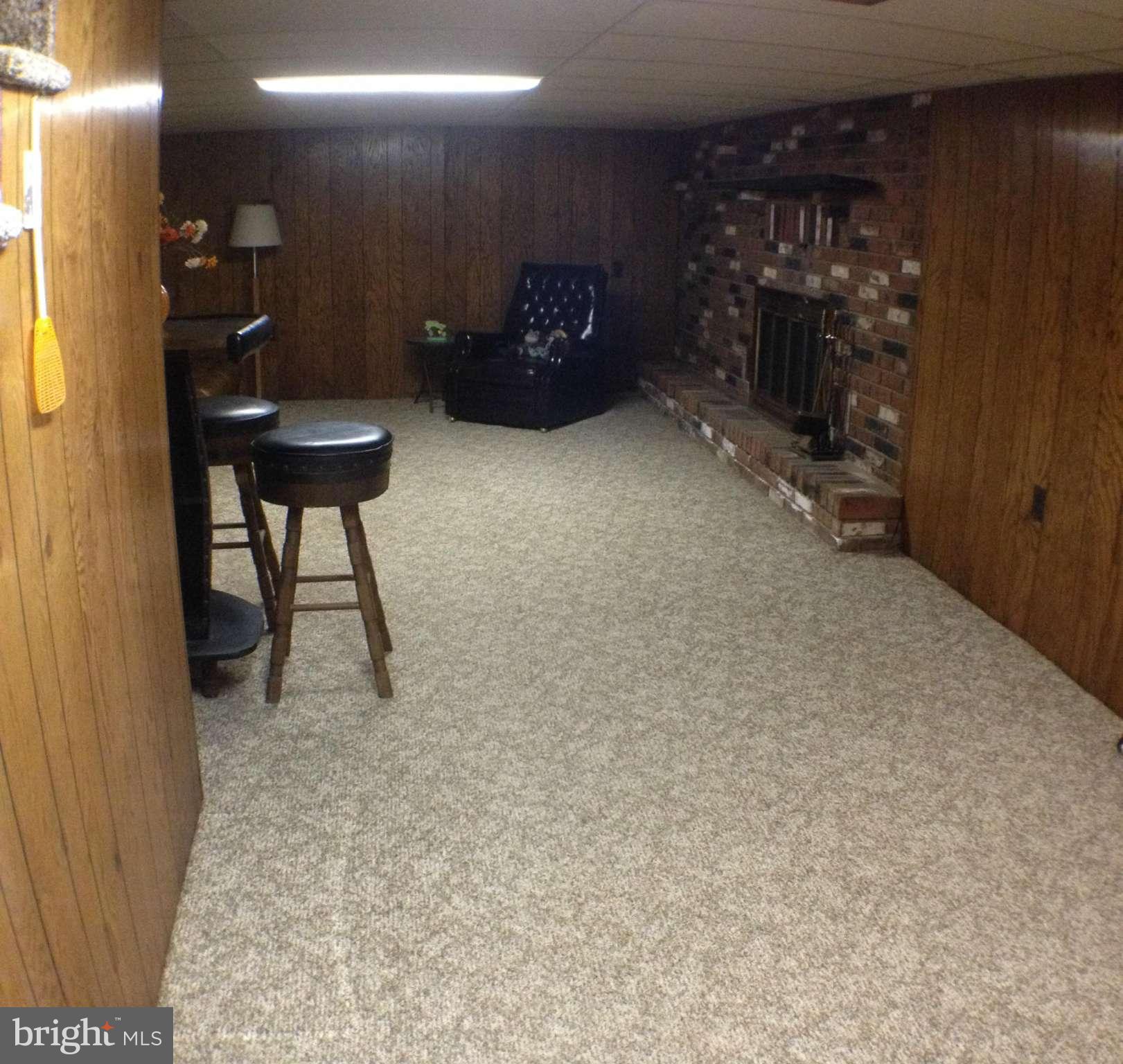 HILLCREST - Residential