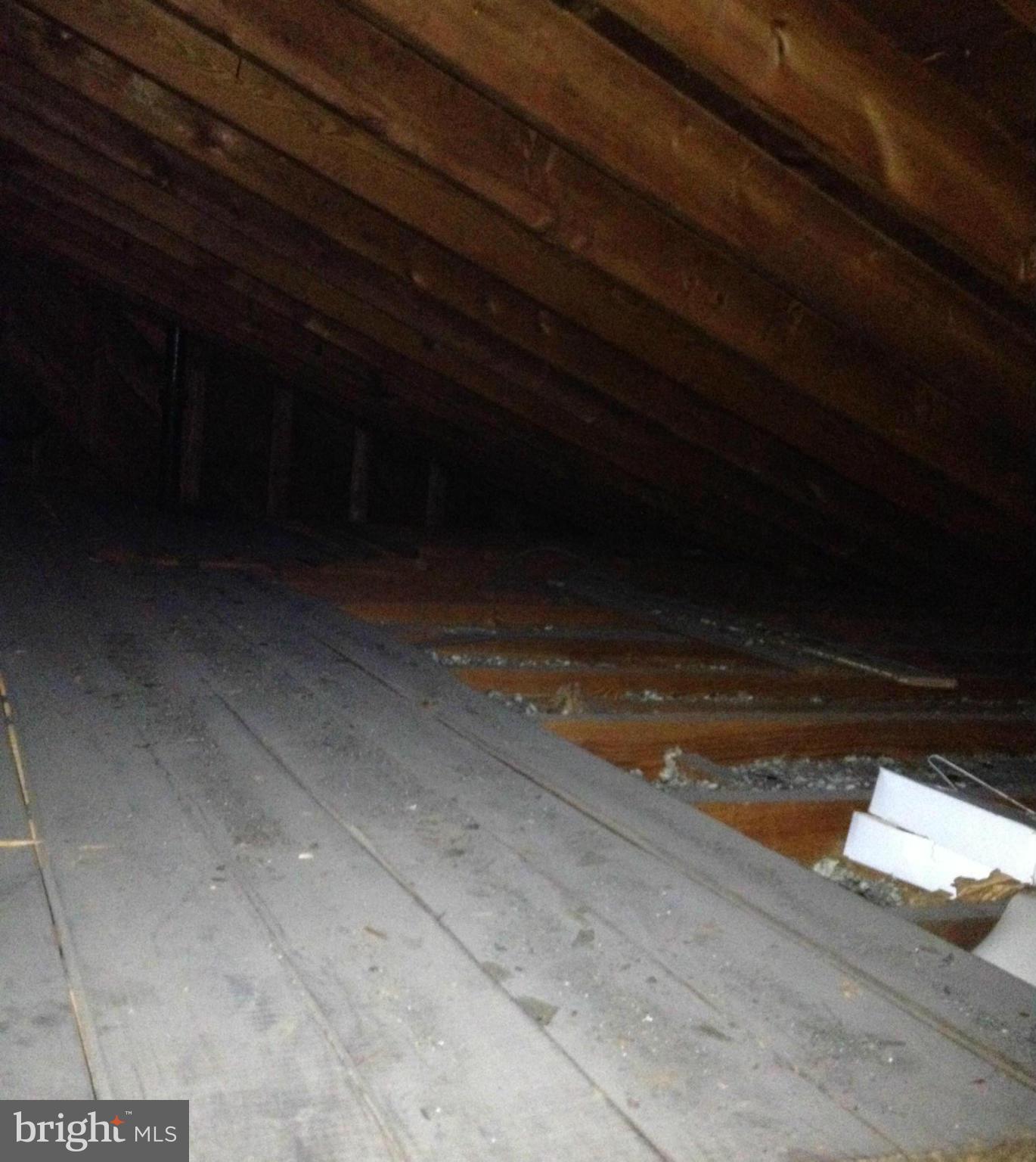 HILLCREST - Residential