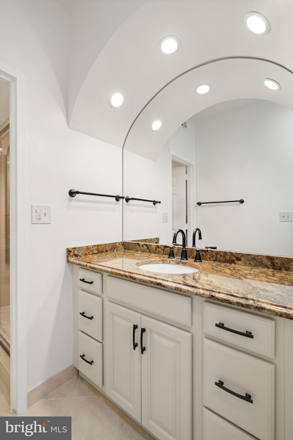 CRYSTAL PARK S - Residential Lease