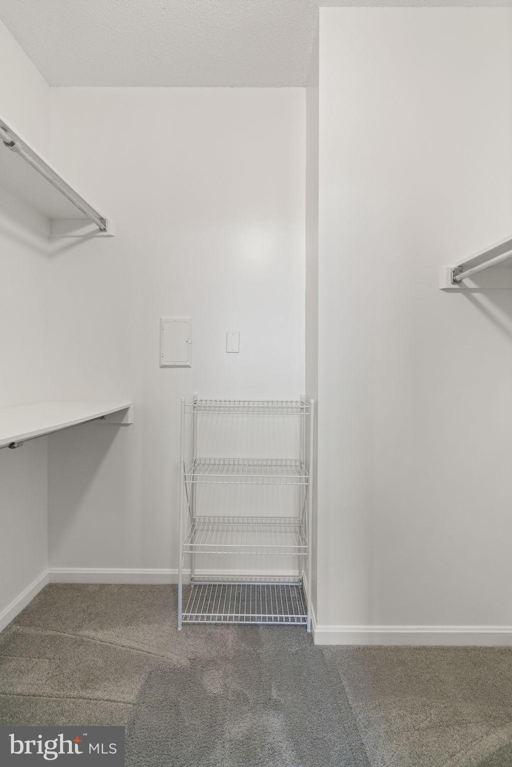 CRYSTAL PARK S - Residential Lease