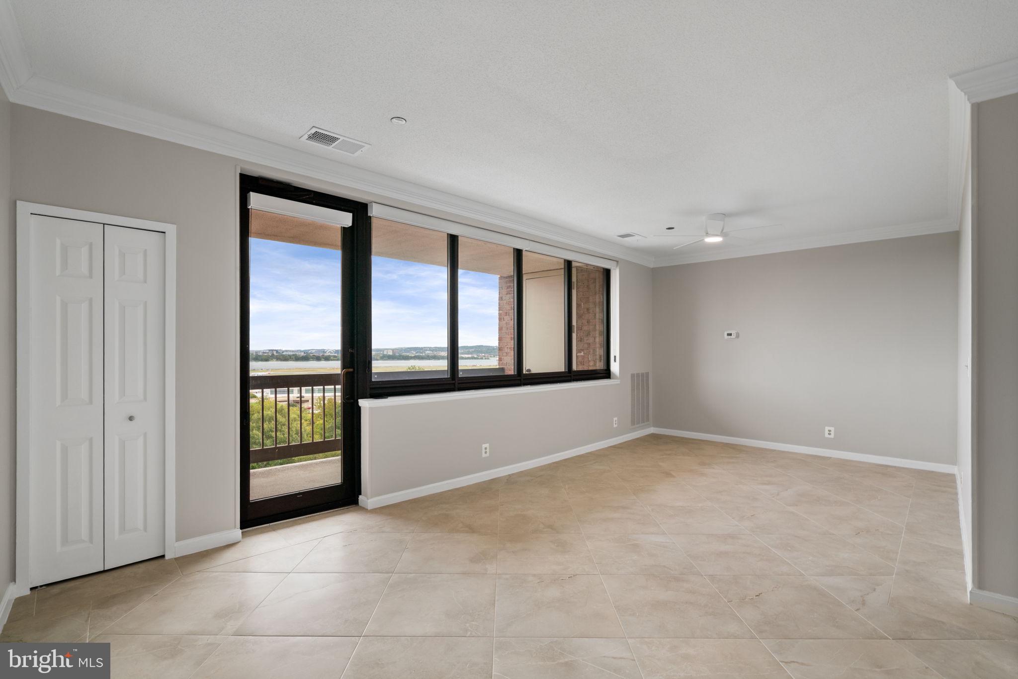 CRYSTAL PARK S - Residential Lease