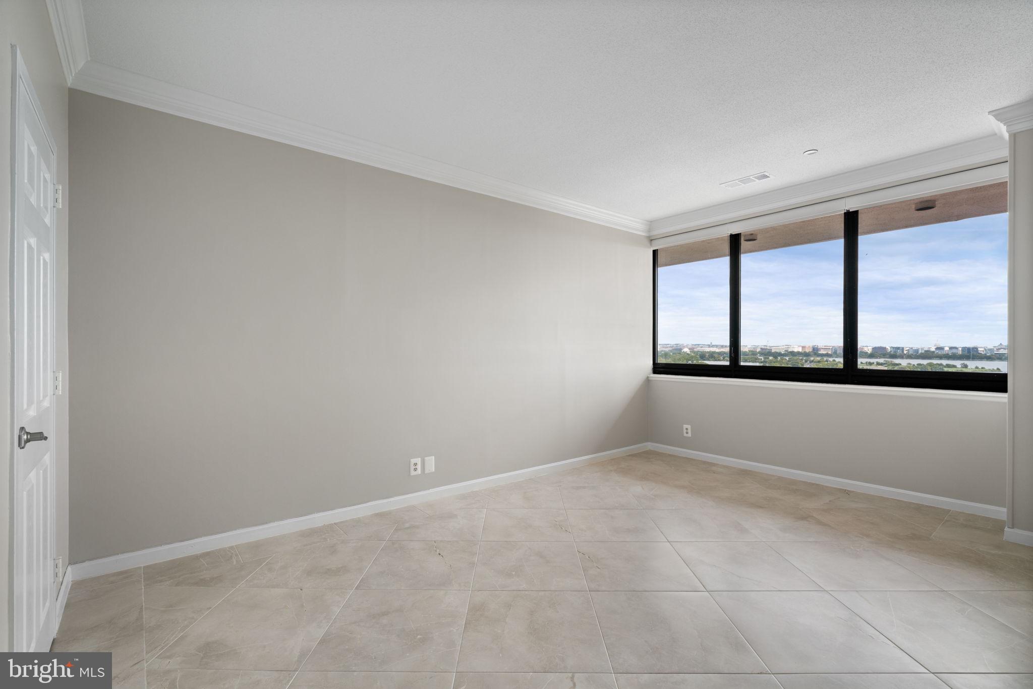 CRYSTAL PARK S - Residential Lease