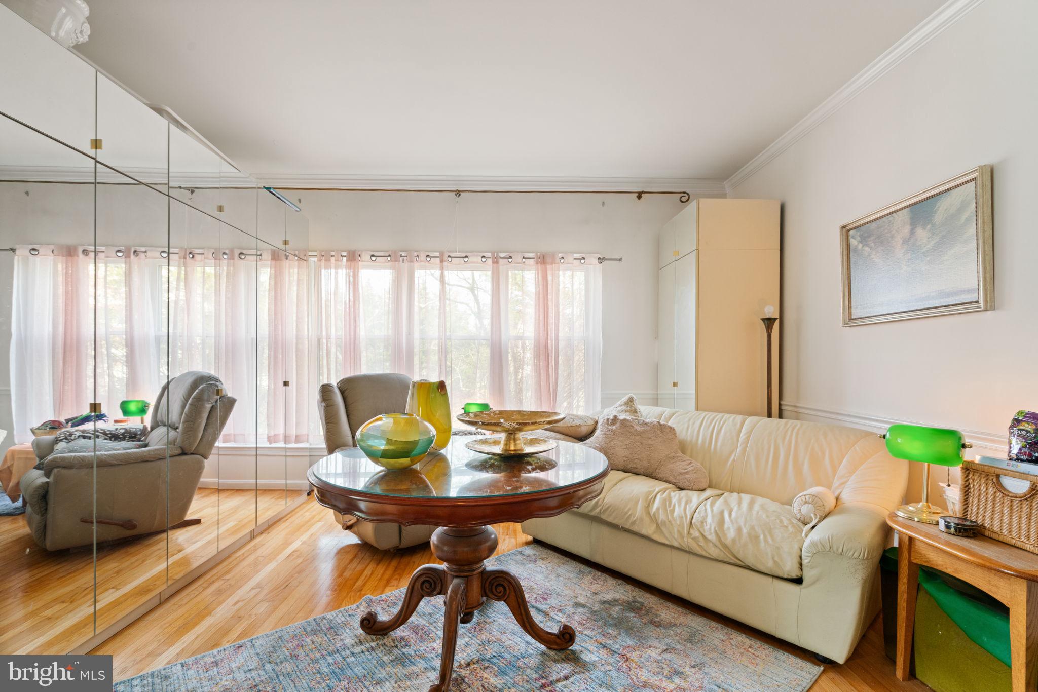 FOX MEADOW - Residential