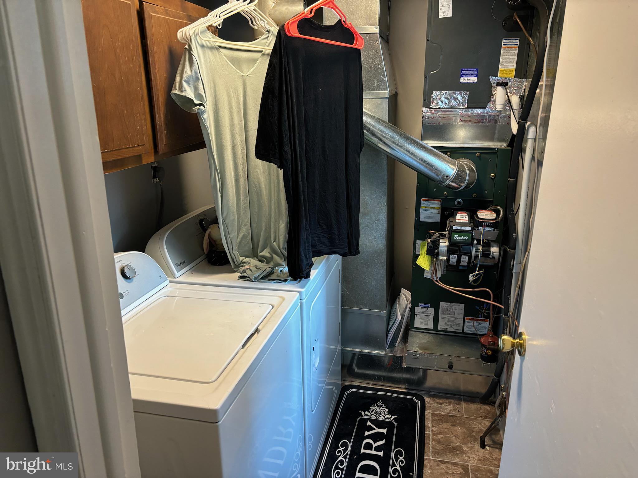 WOODRIDGE EAST - Residential