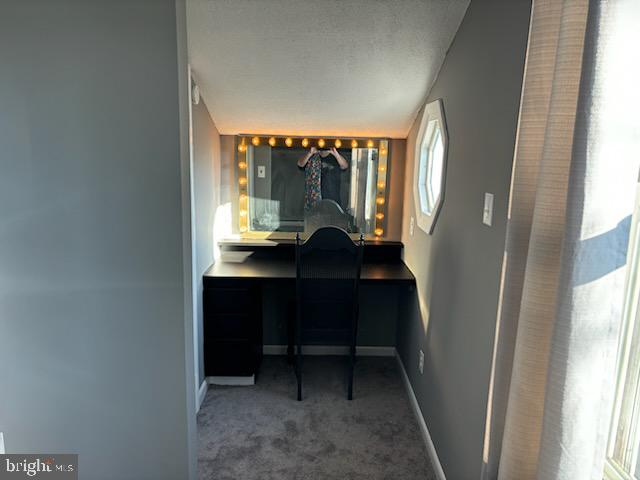 WOODRIDGE EAST - Residential