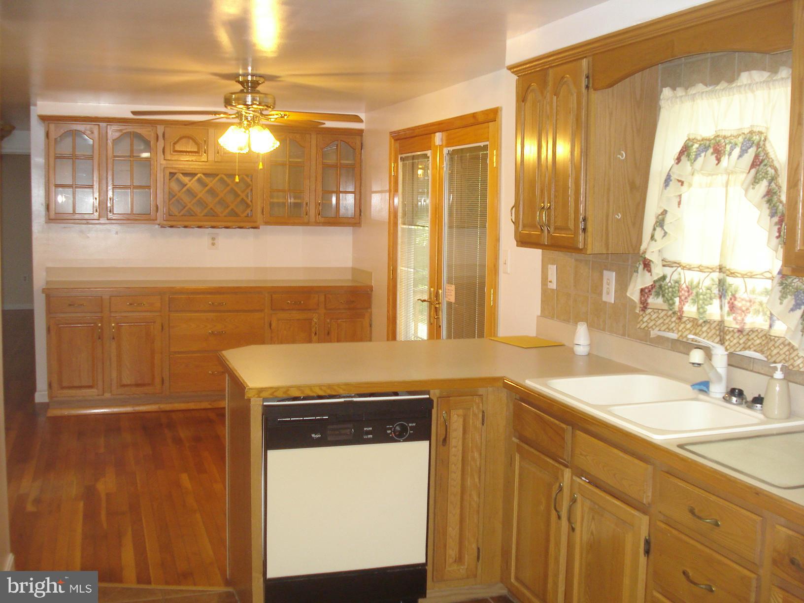 SPRING COVE - Residential